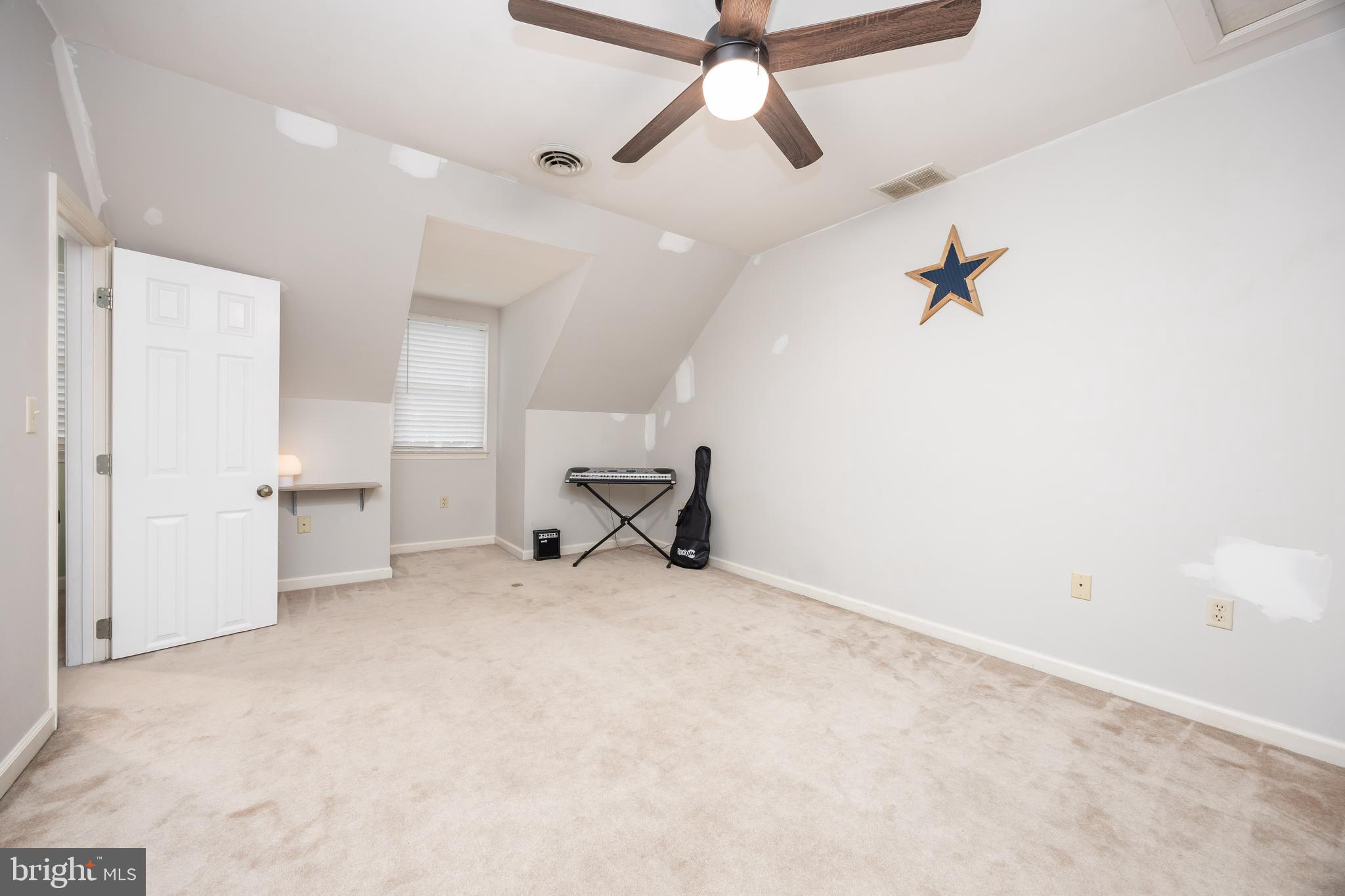 30085 HAYMARKET COURT