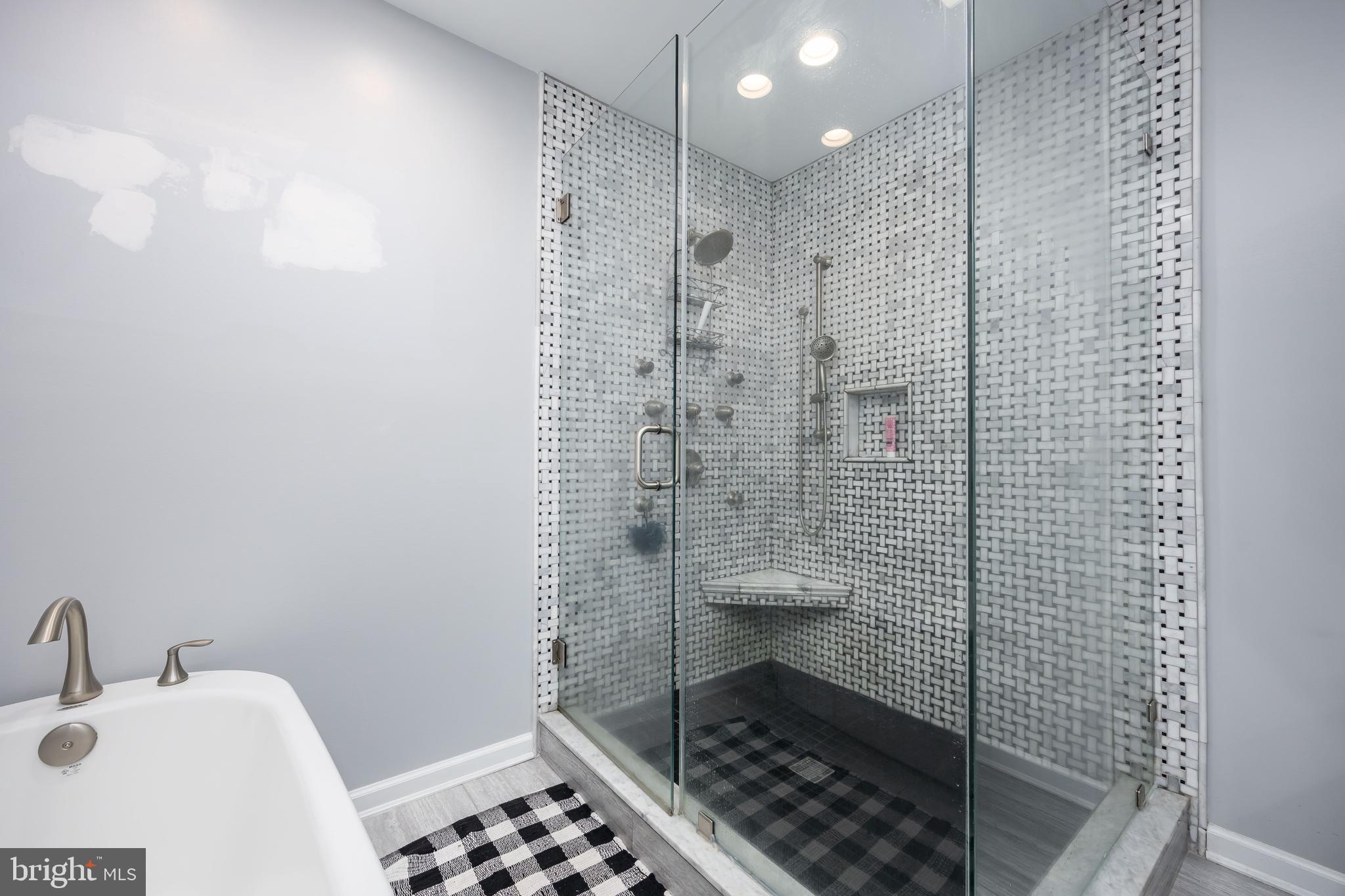 30085 HAYMARKET COURT