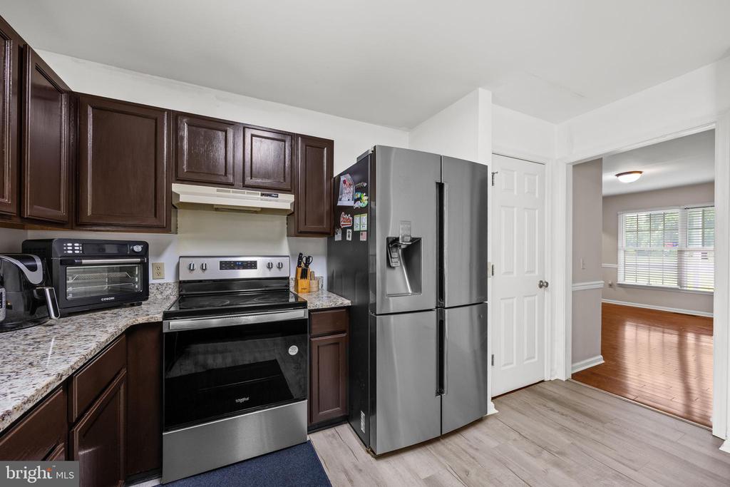 30085 HAYMARKET COURT