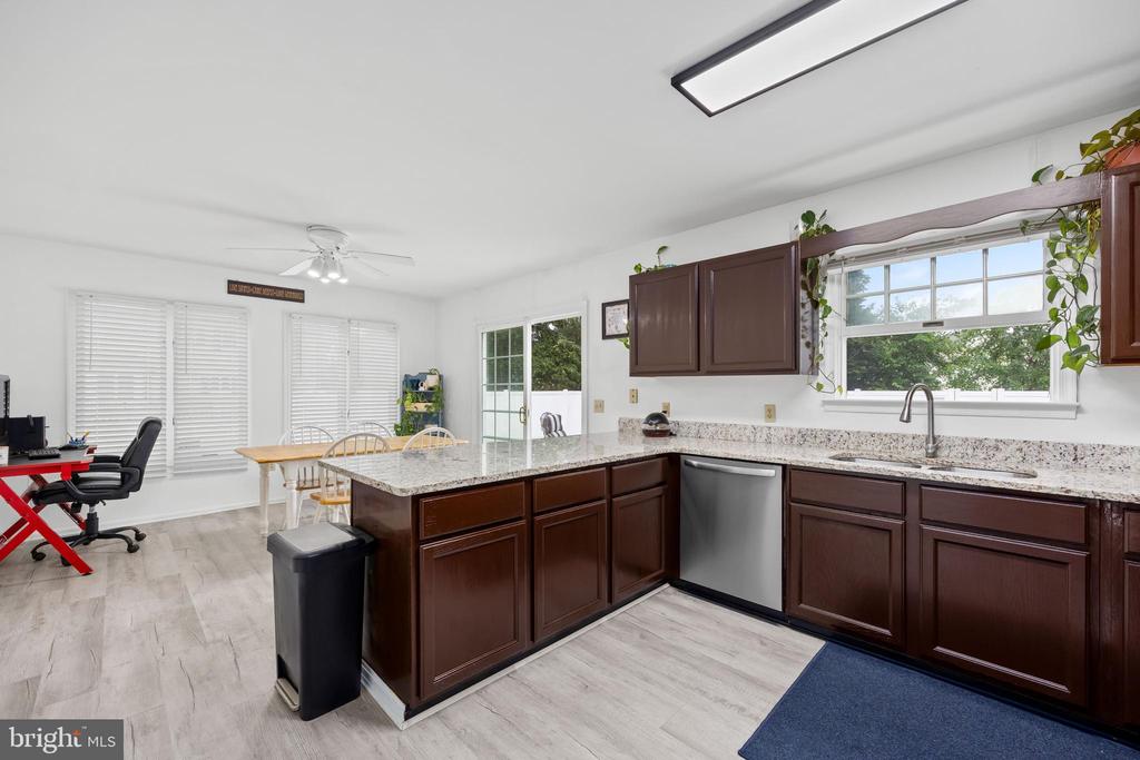 30085 HAYMARKET COURT