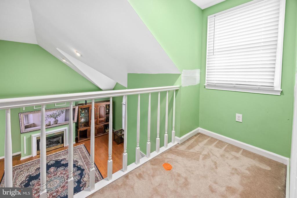 30085 HAYMARKET COURT