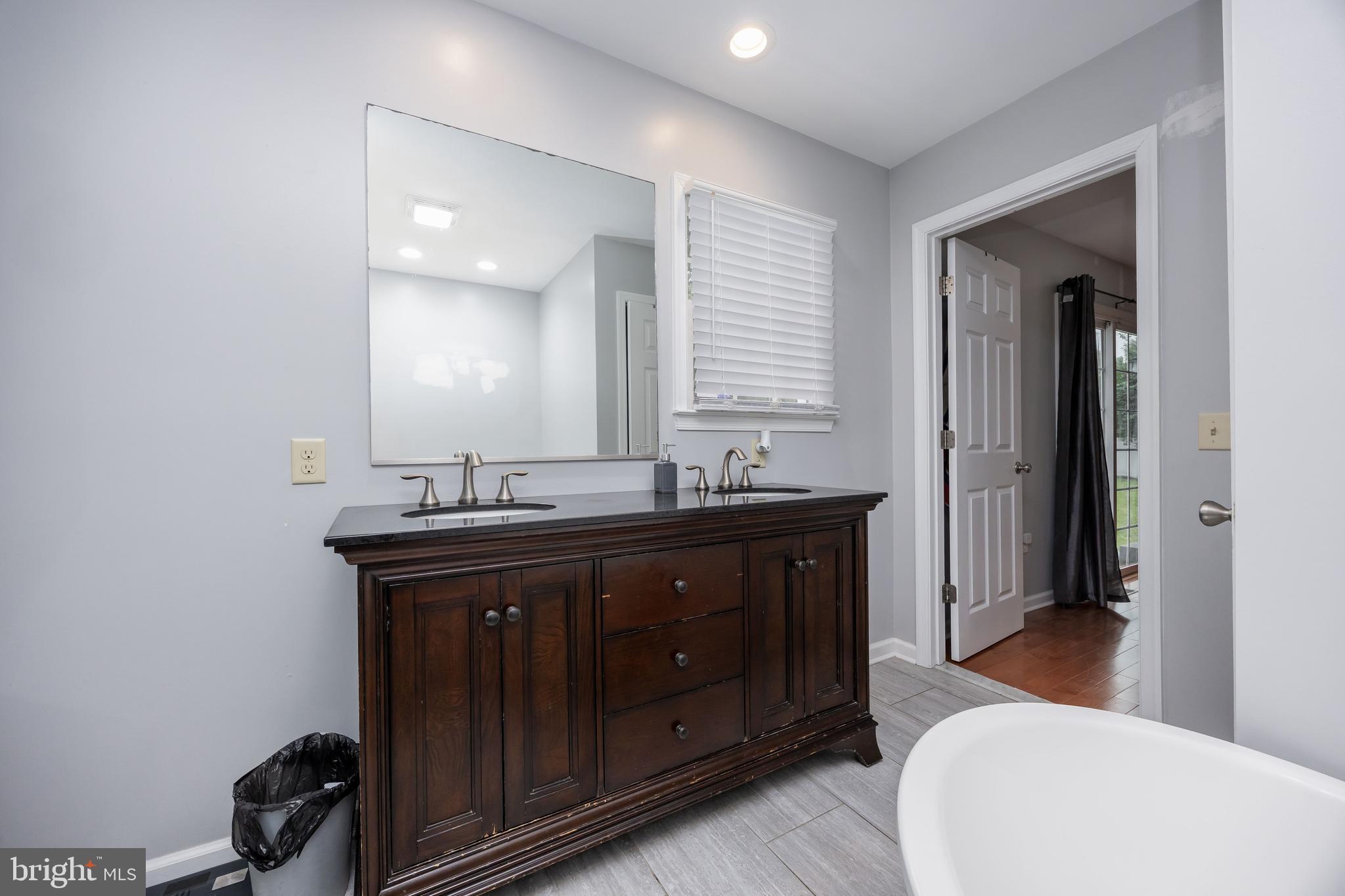 30085 HAYMARKET COURT