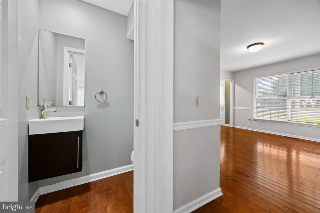 30085 HAYMARKET COURT