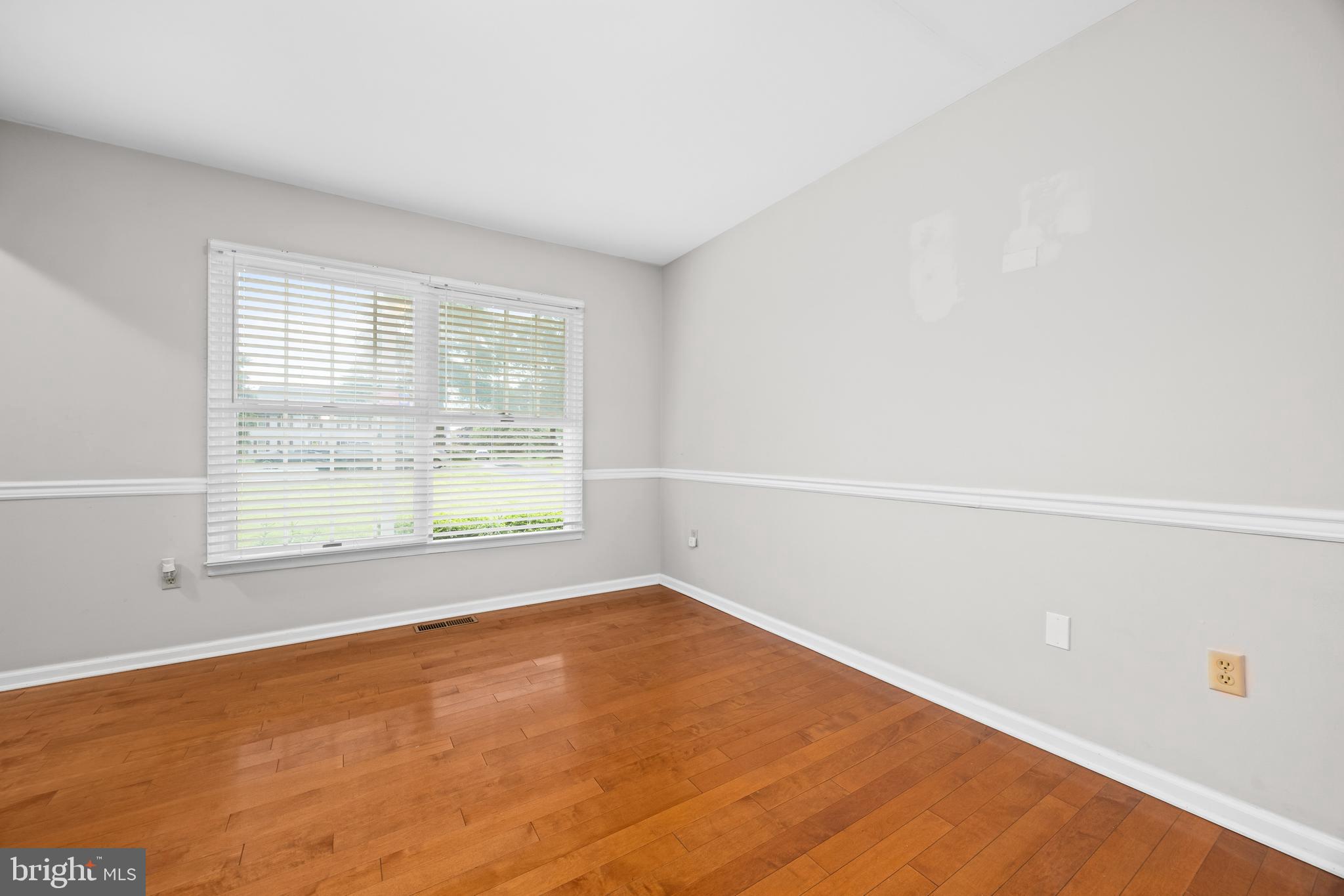 30085 HAYMARKET COURT