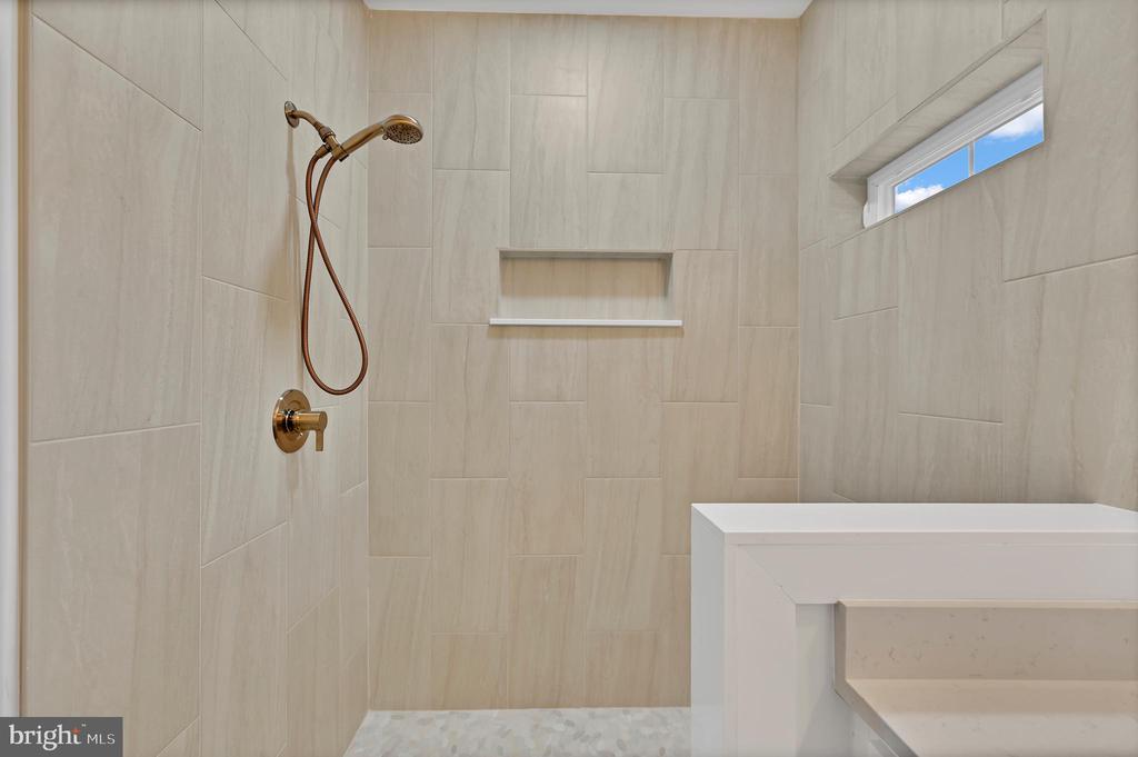 303 VIEWFIELD DRIVE