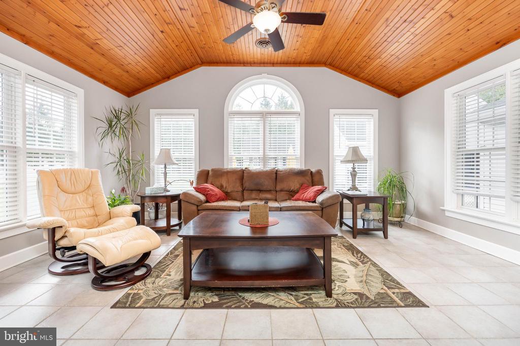 32831 WILLOMET COURT