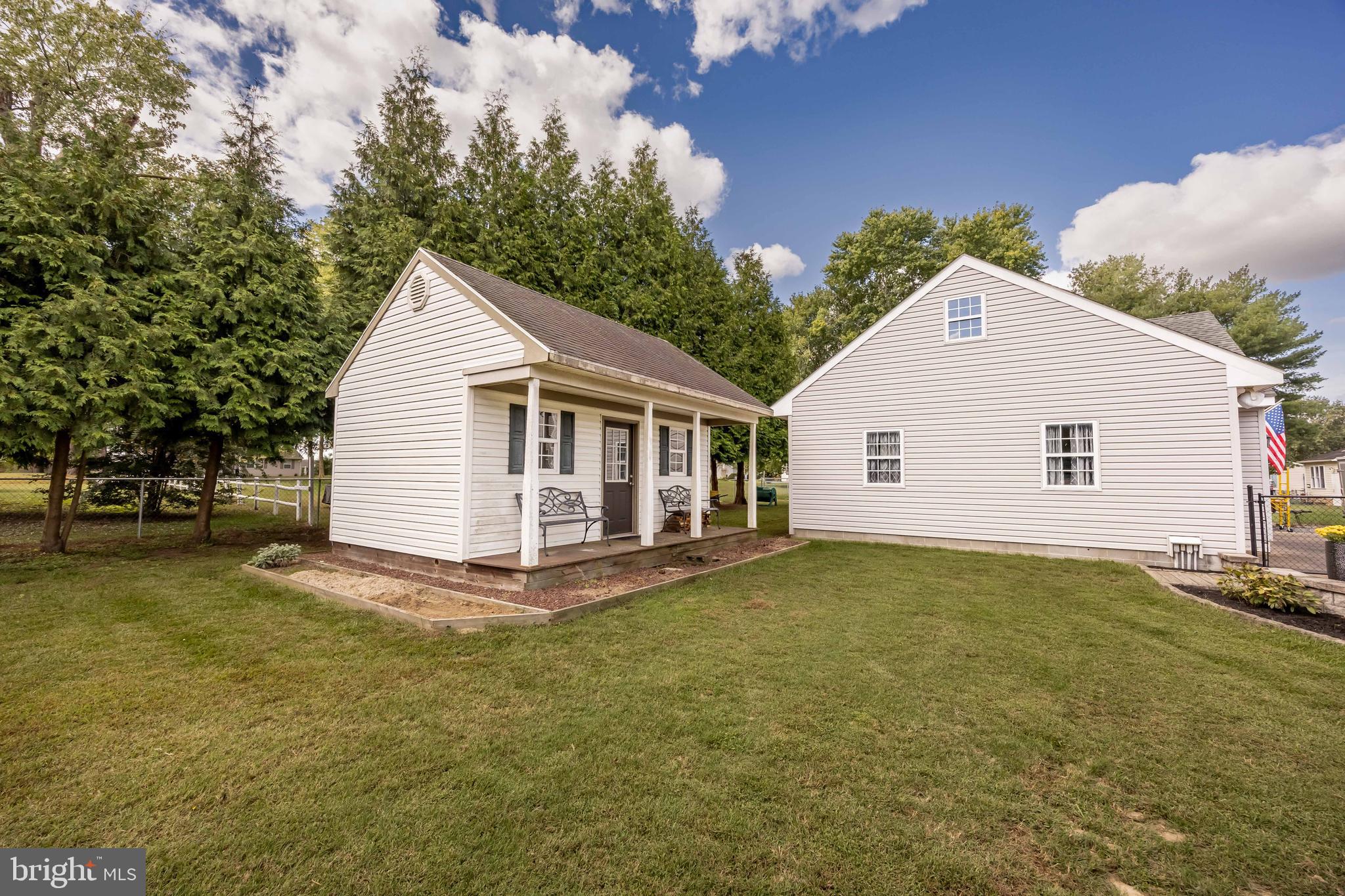 32831 WILLOMET COURT