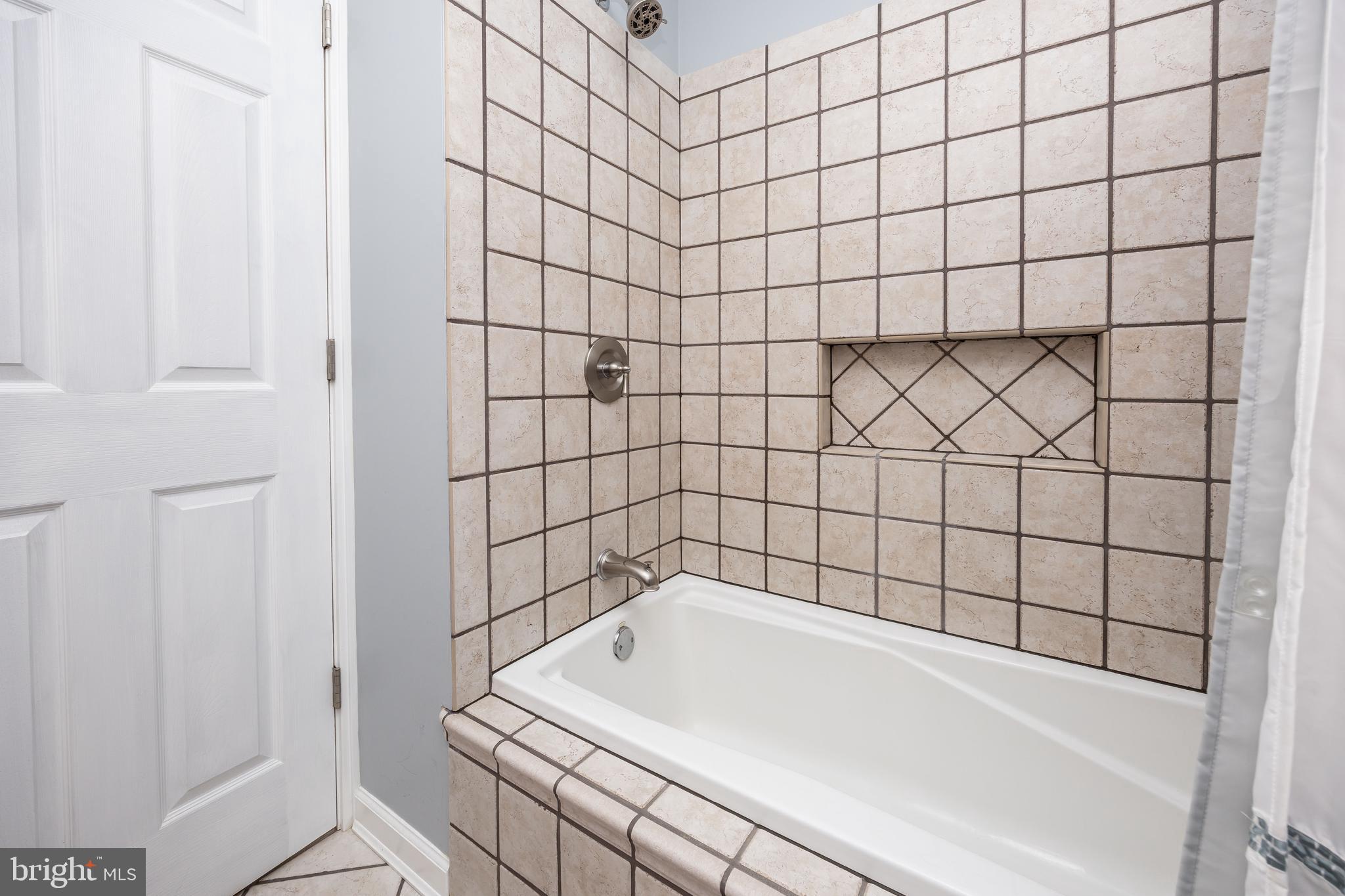 32831 WILLOMET COURT