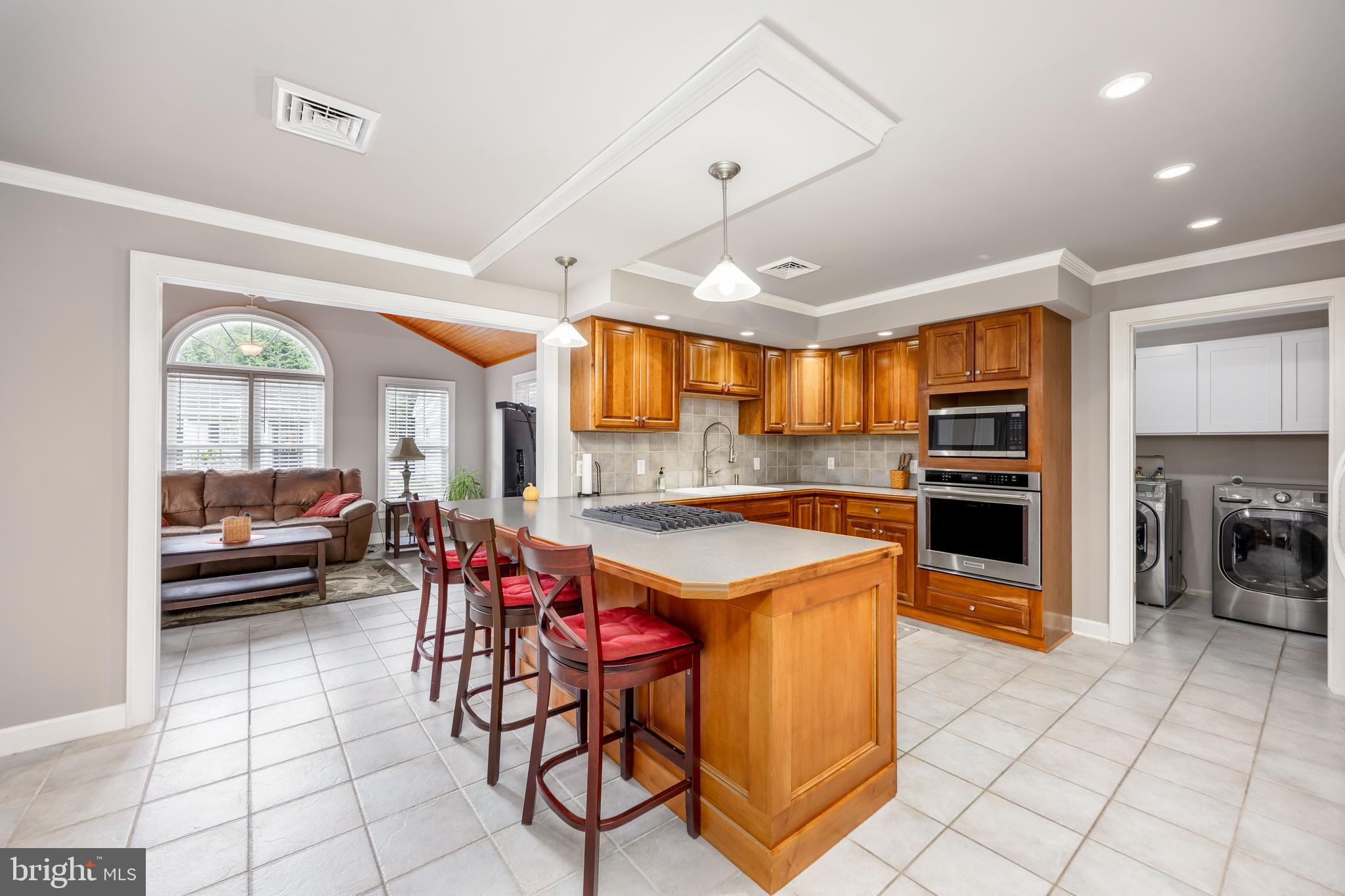 32831 WILLOMET COURT