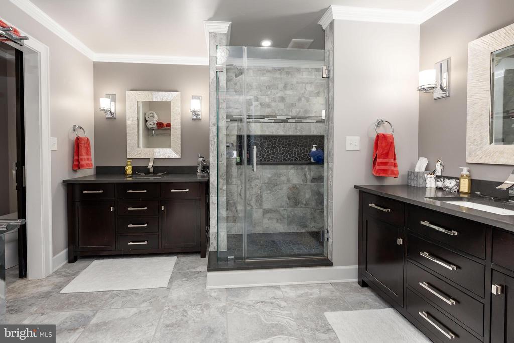 32831 WILLOMET COURT