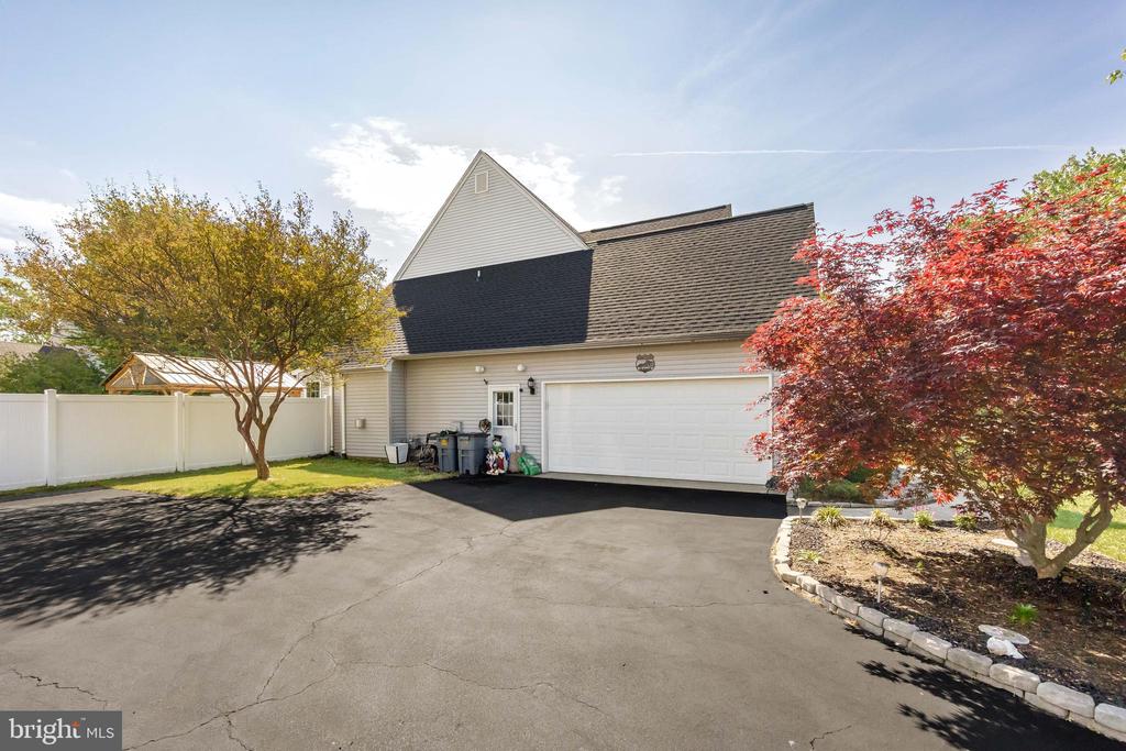 27539 HARNESS LANE