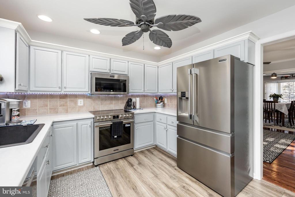 27539 HARNESS LANE