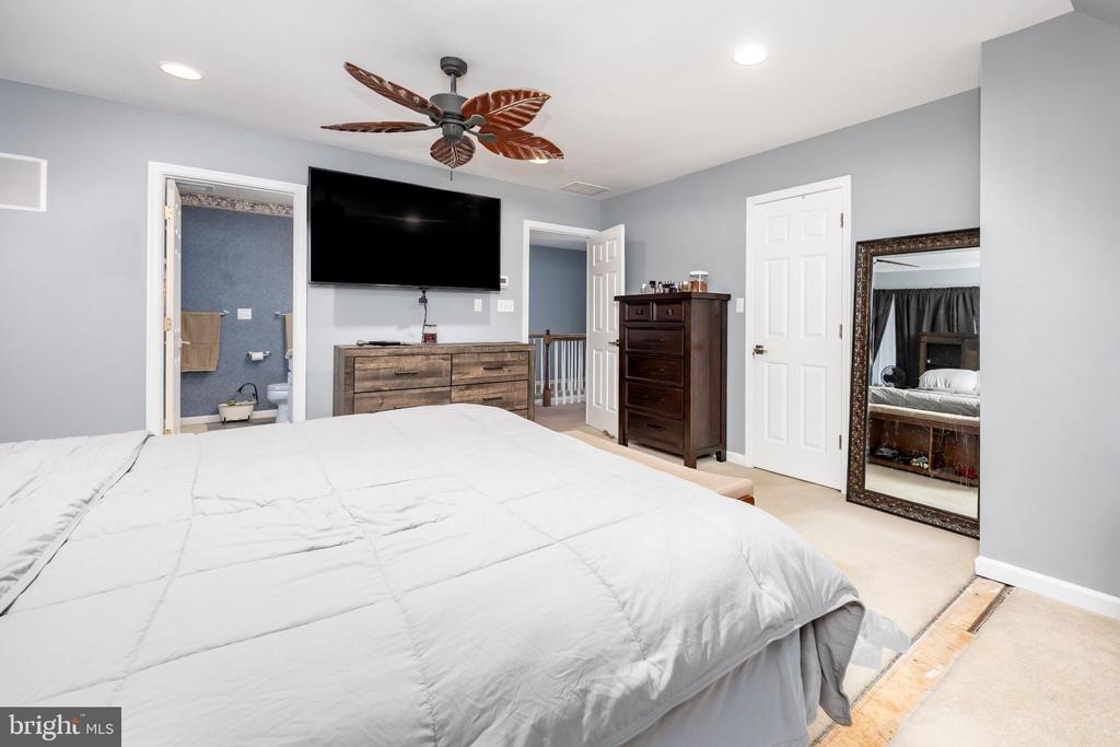 27539 HARNESS LANE