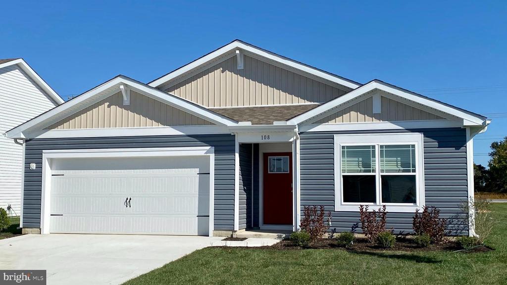 1123 ALBRITTON LANE