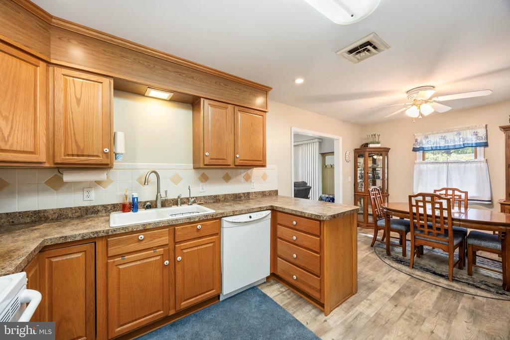 201 FAWN DRIVE