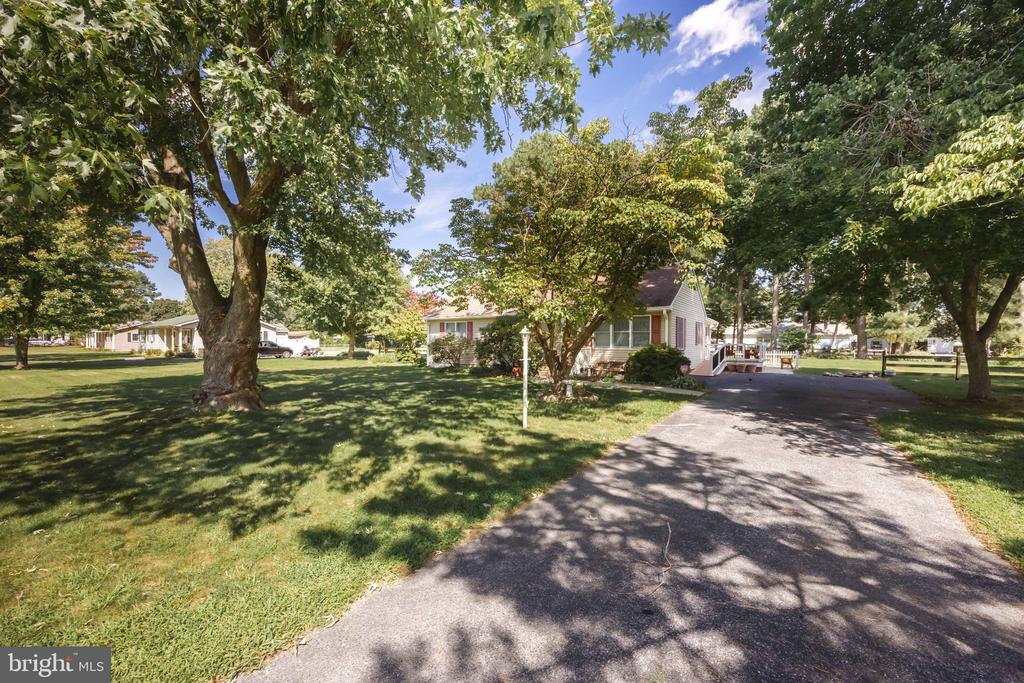 201 FAWN DRIVE