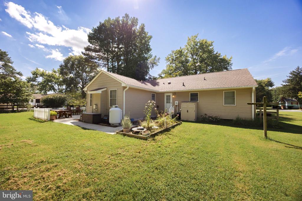 201 FAWN DRIVE