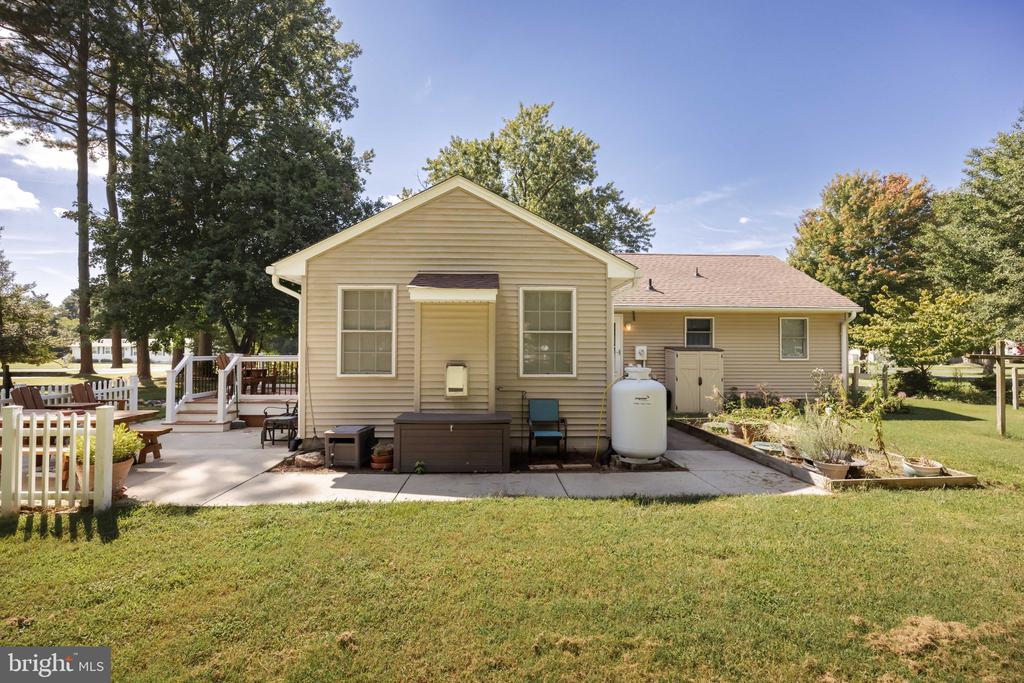 201 FAWN DRIVE