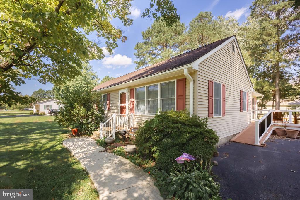 201 FAWN DRIVE
