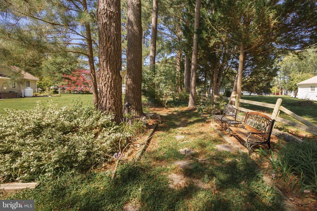 201 FAWN DRIVE