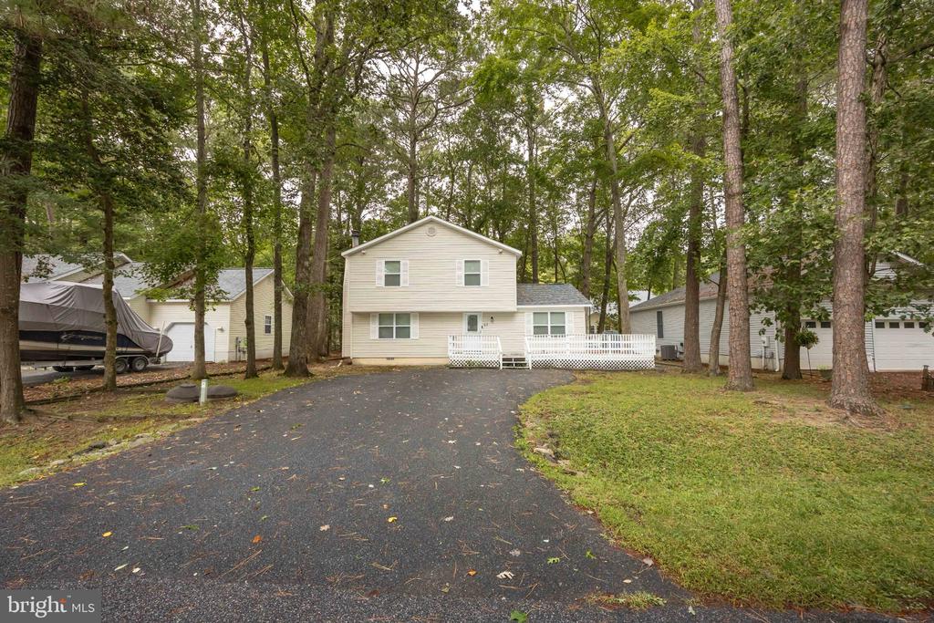 63 NEWPORT DRIVE