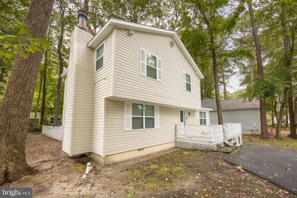 63 NEWPORT DRIVE