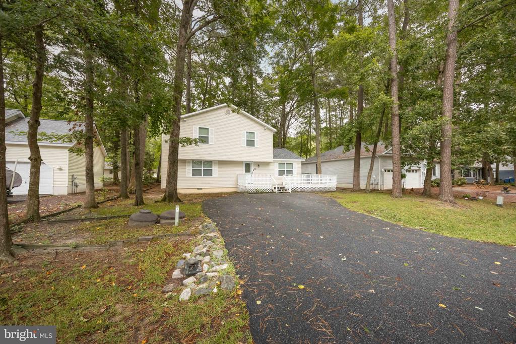 63 NEWPORT DRIVE