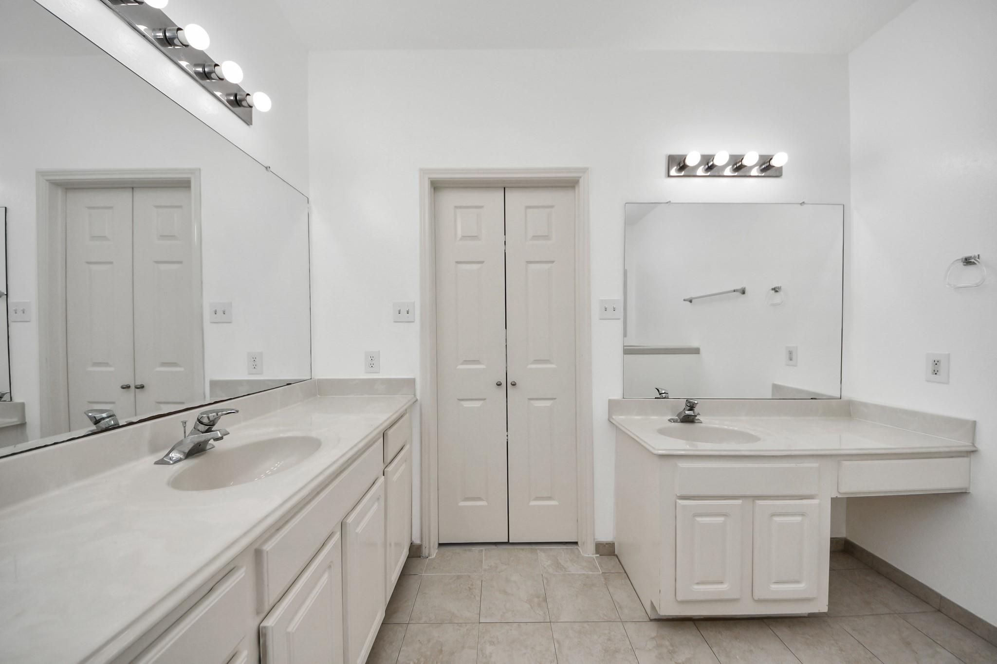 3138 Waters View Drive