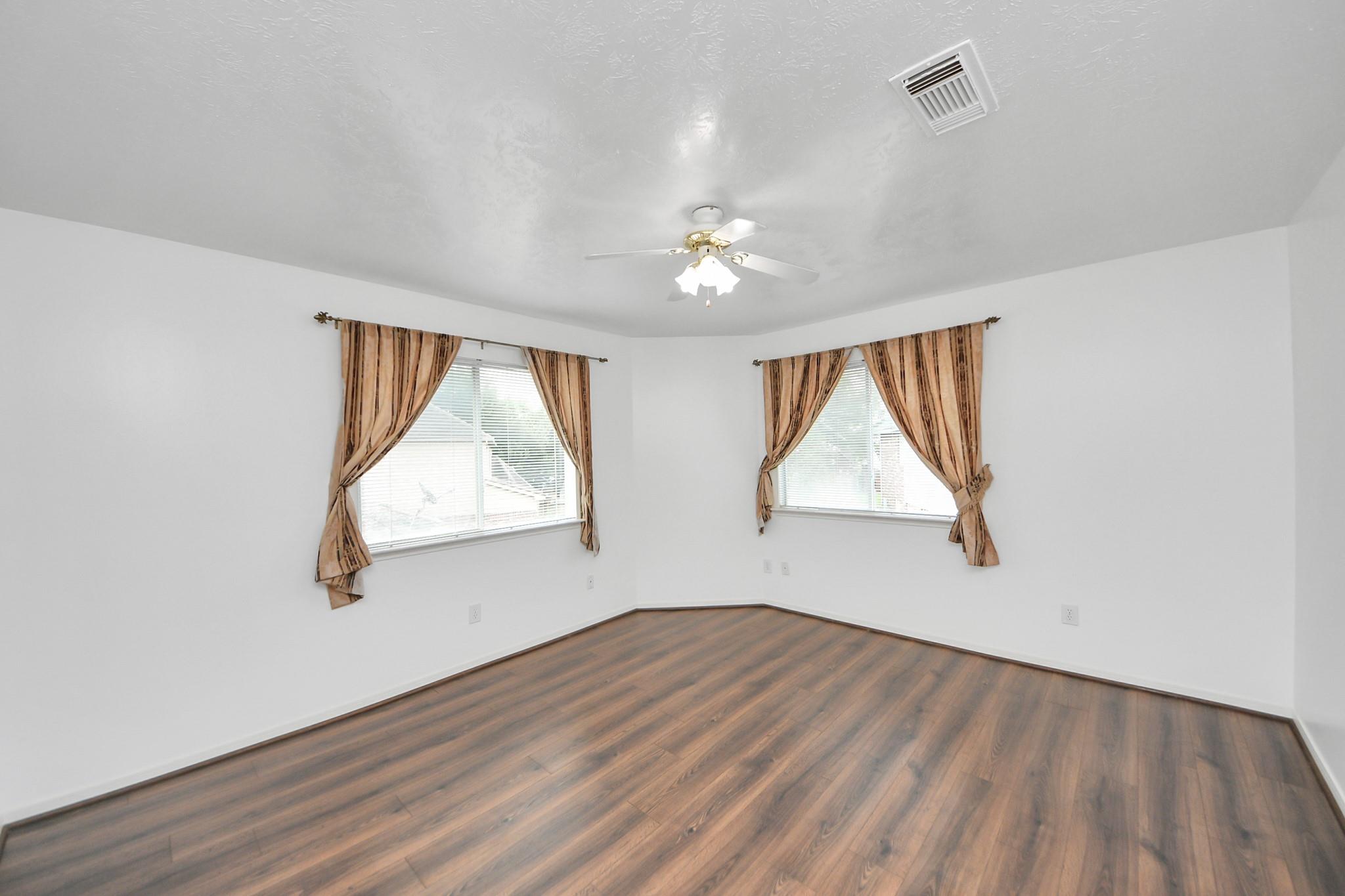 3138 Waters View Drive