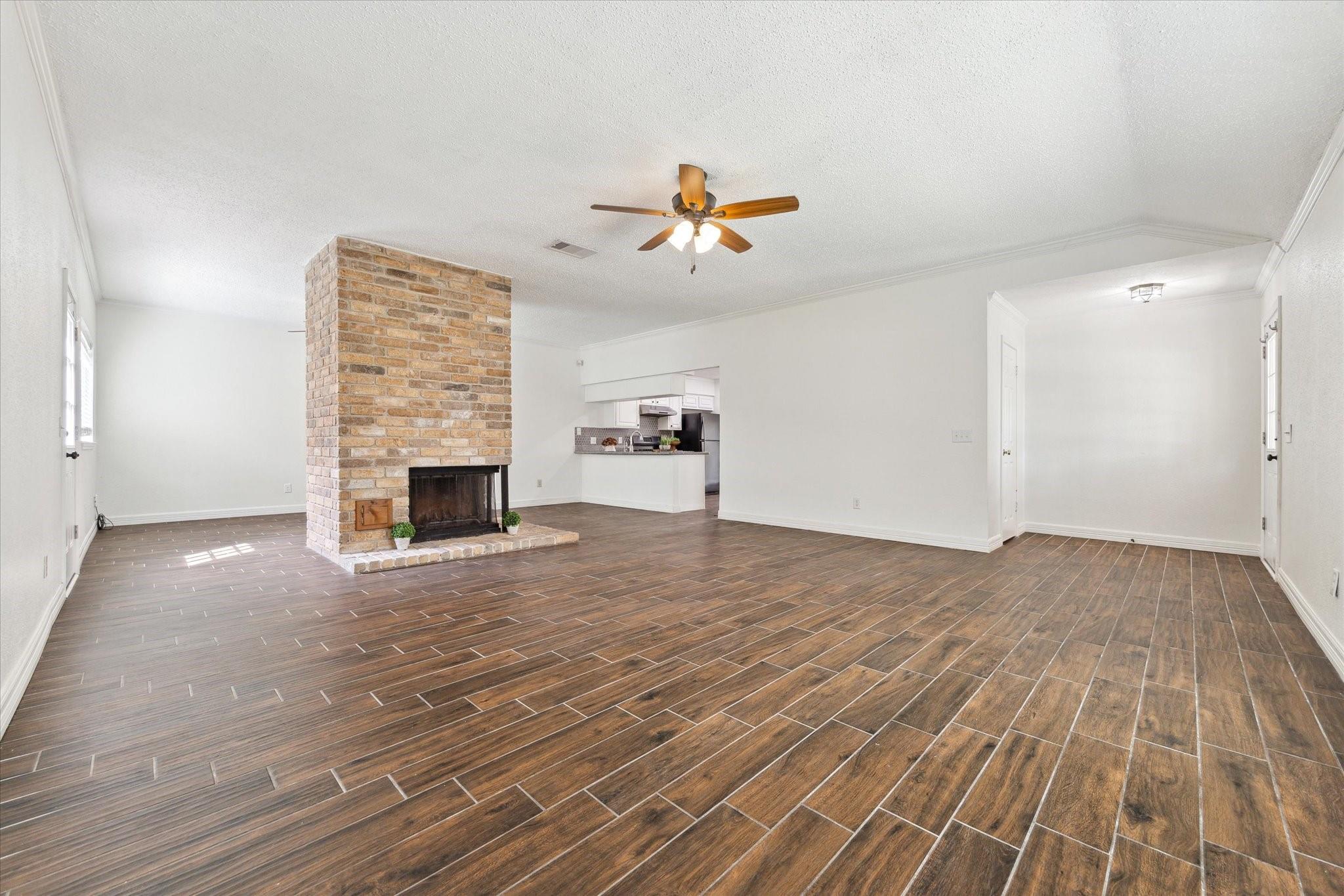 3915 Flintrock Lane