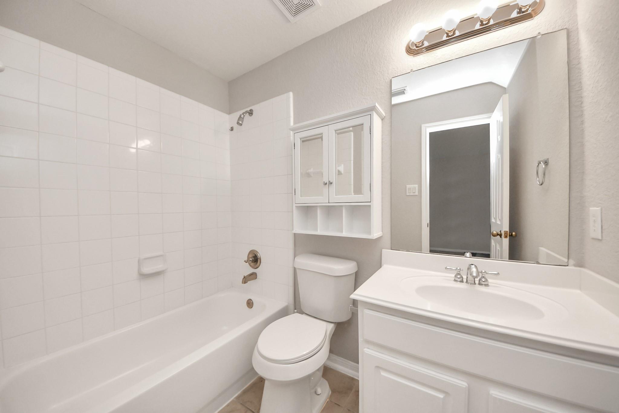 4422 Roundtree Ln Lane