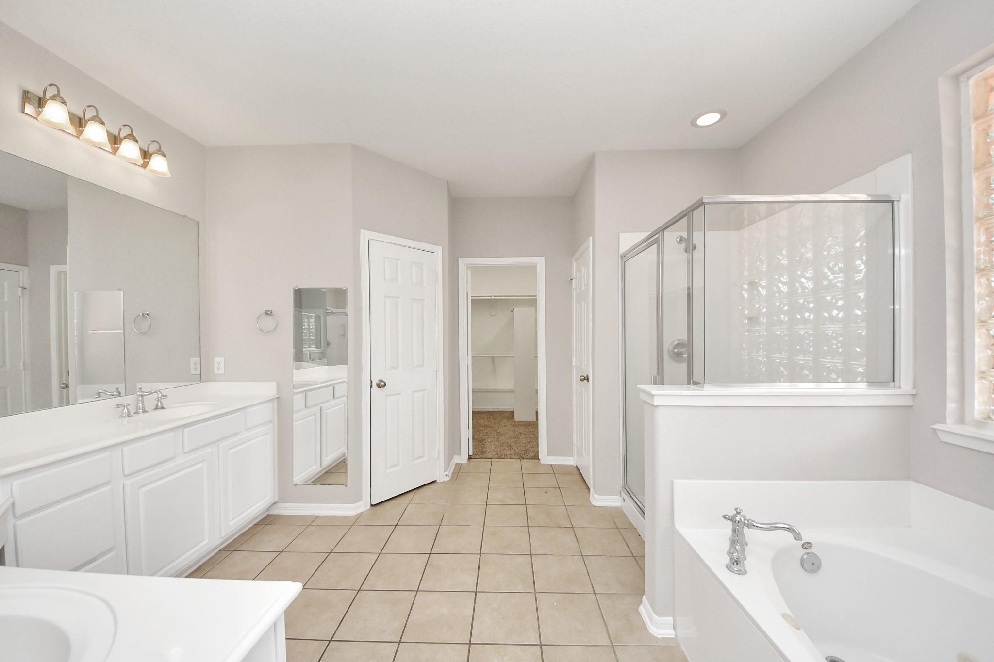 4422 Roundtree Ln Lane