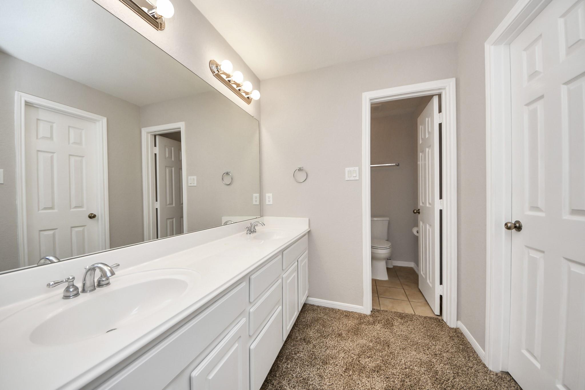 4422 Roundtree Ln Lane