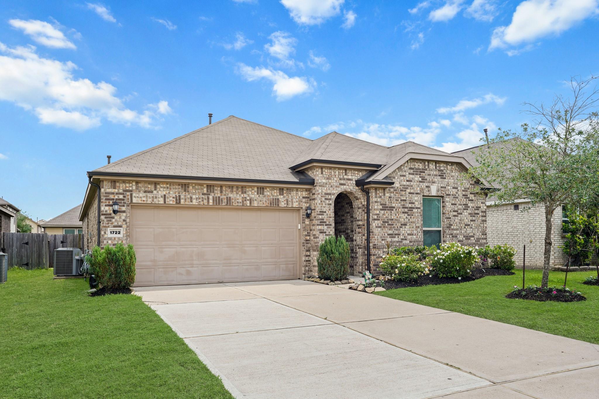 1722 Anna Creek Drive