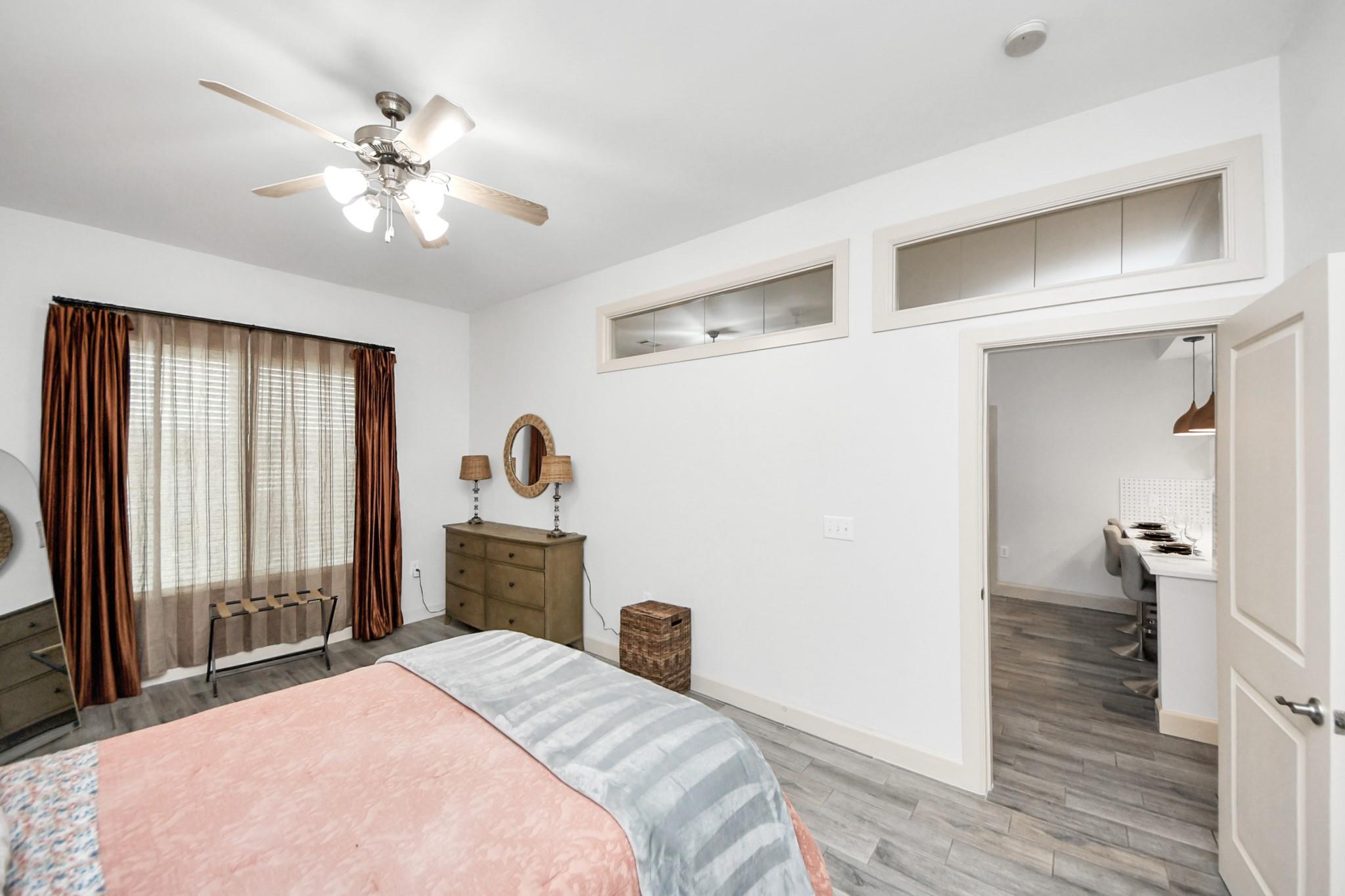 1900 Genesee Street # 204