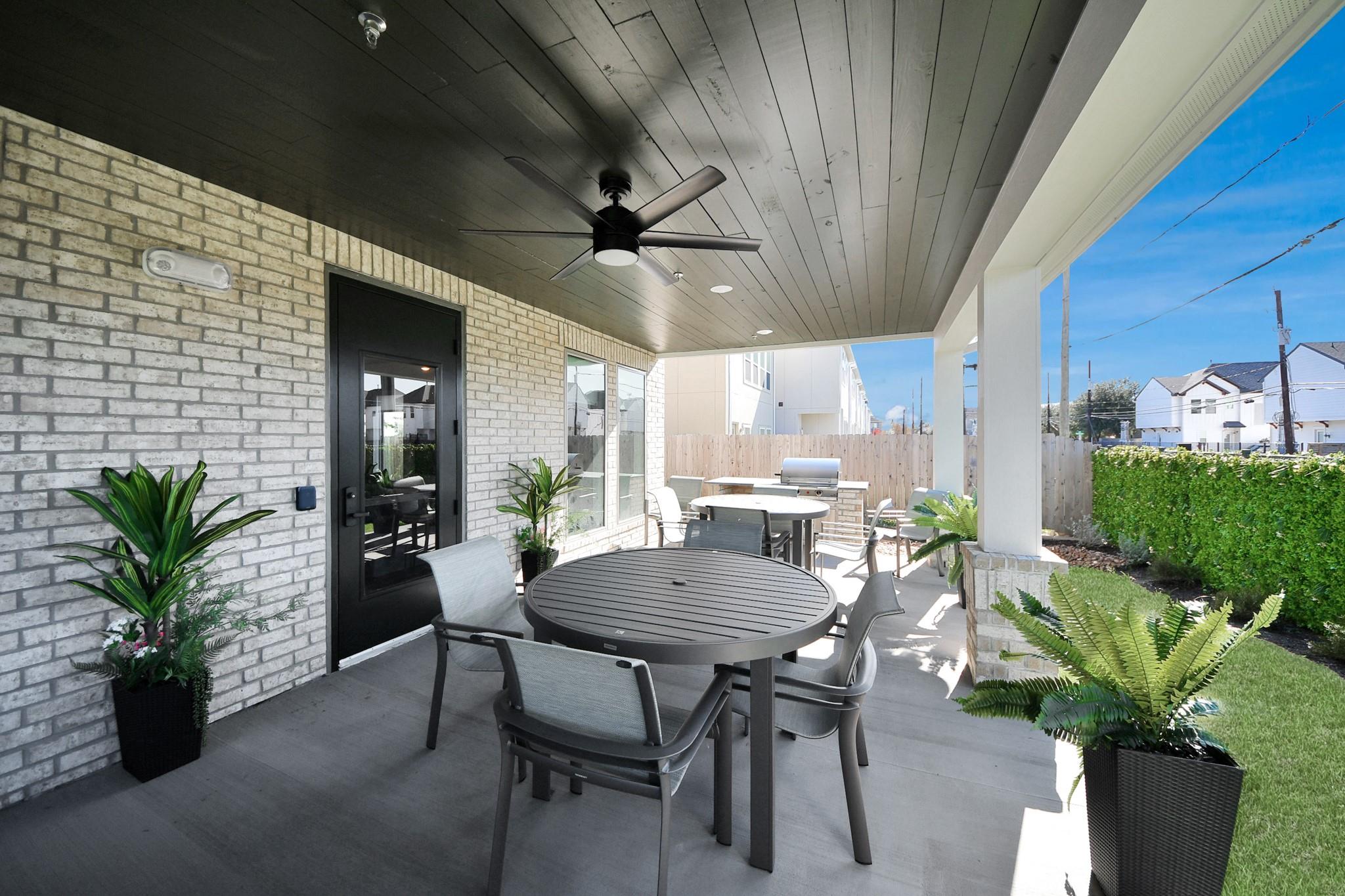 1938 Knoll Street # 1109