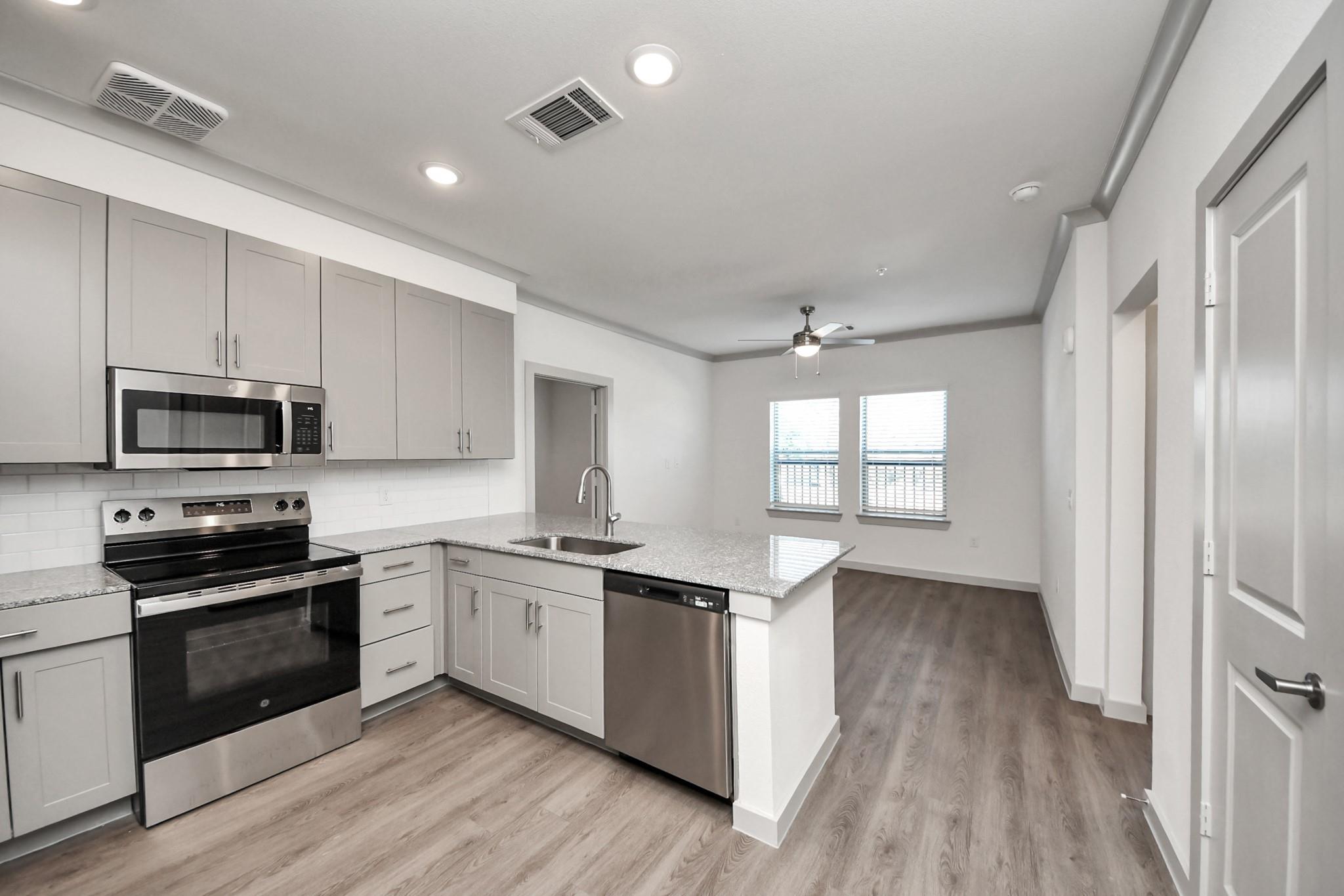 1938 Knoll Street # 1109