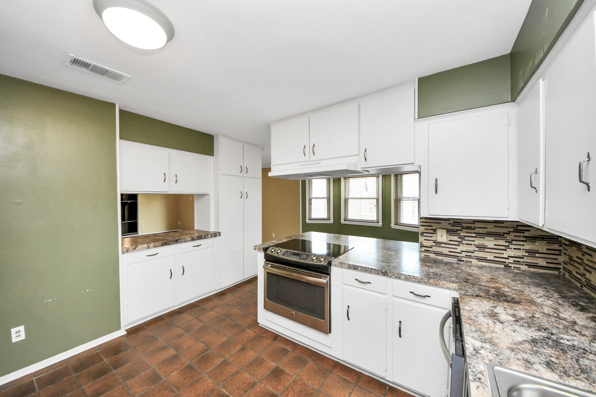 10514 Haddington Drive