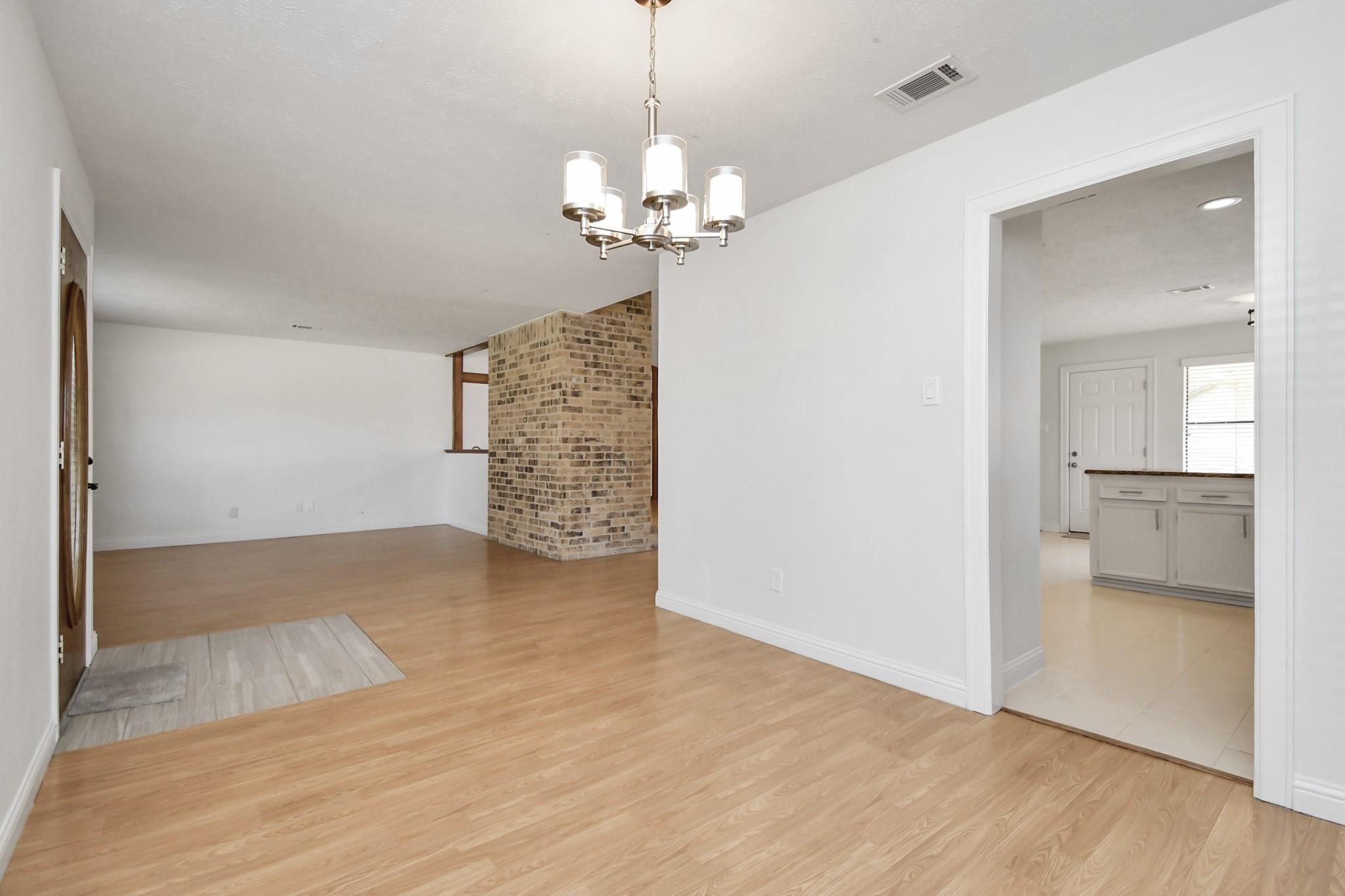 2514 Trailside Court