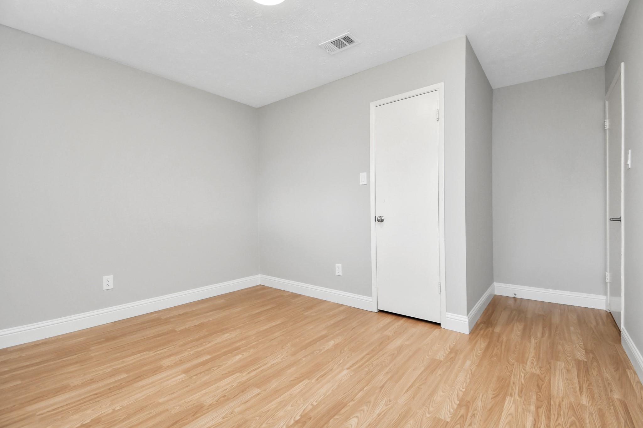 2514 Trailside Court