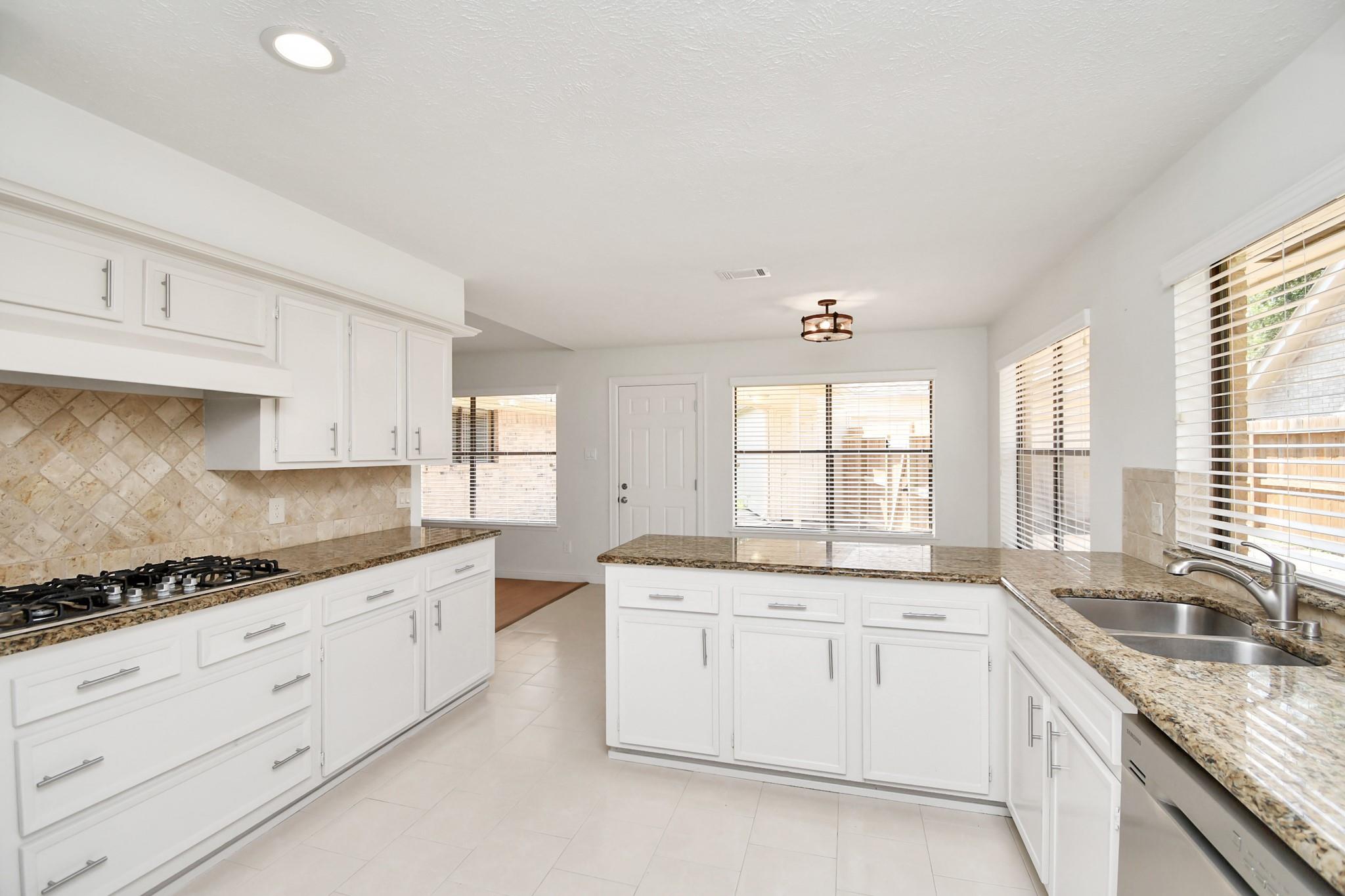 2514 Trailside Court
