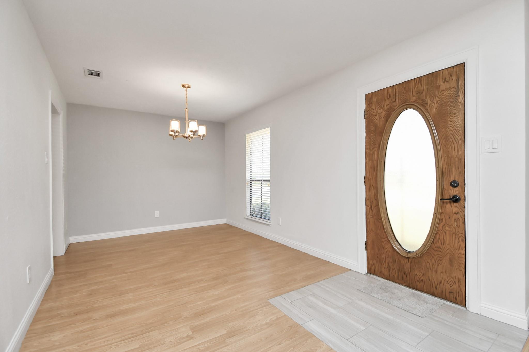 2514 Trailside Court