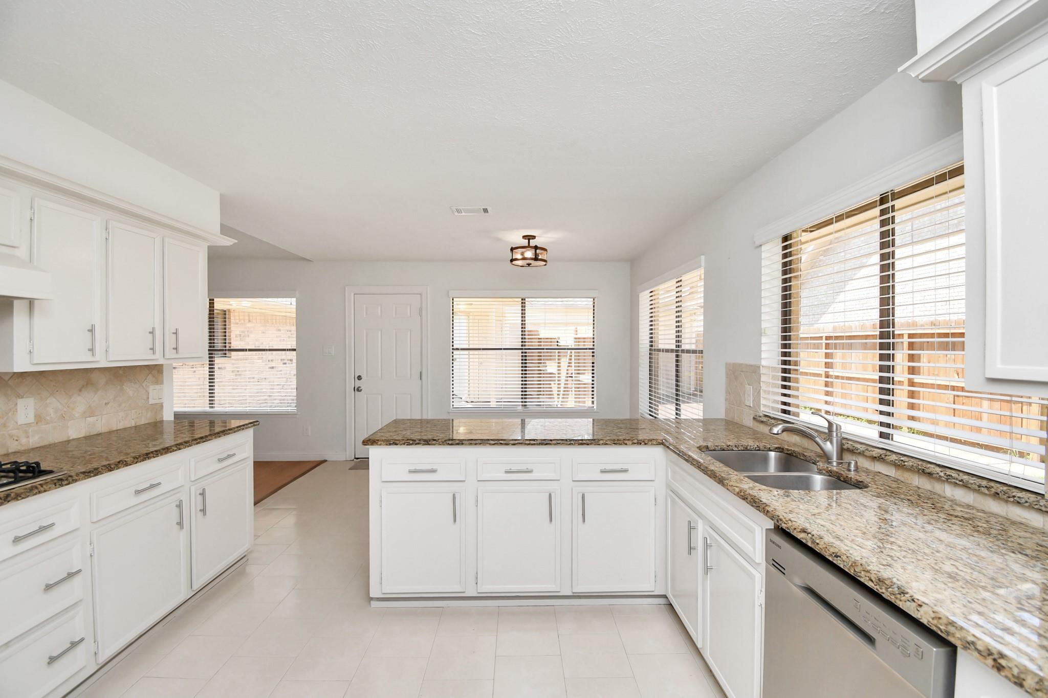 2514 Trailside Court
