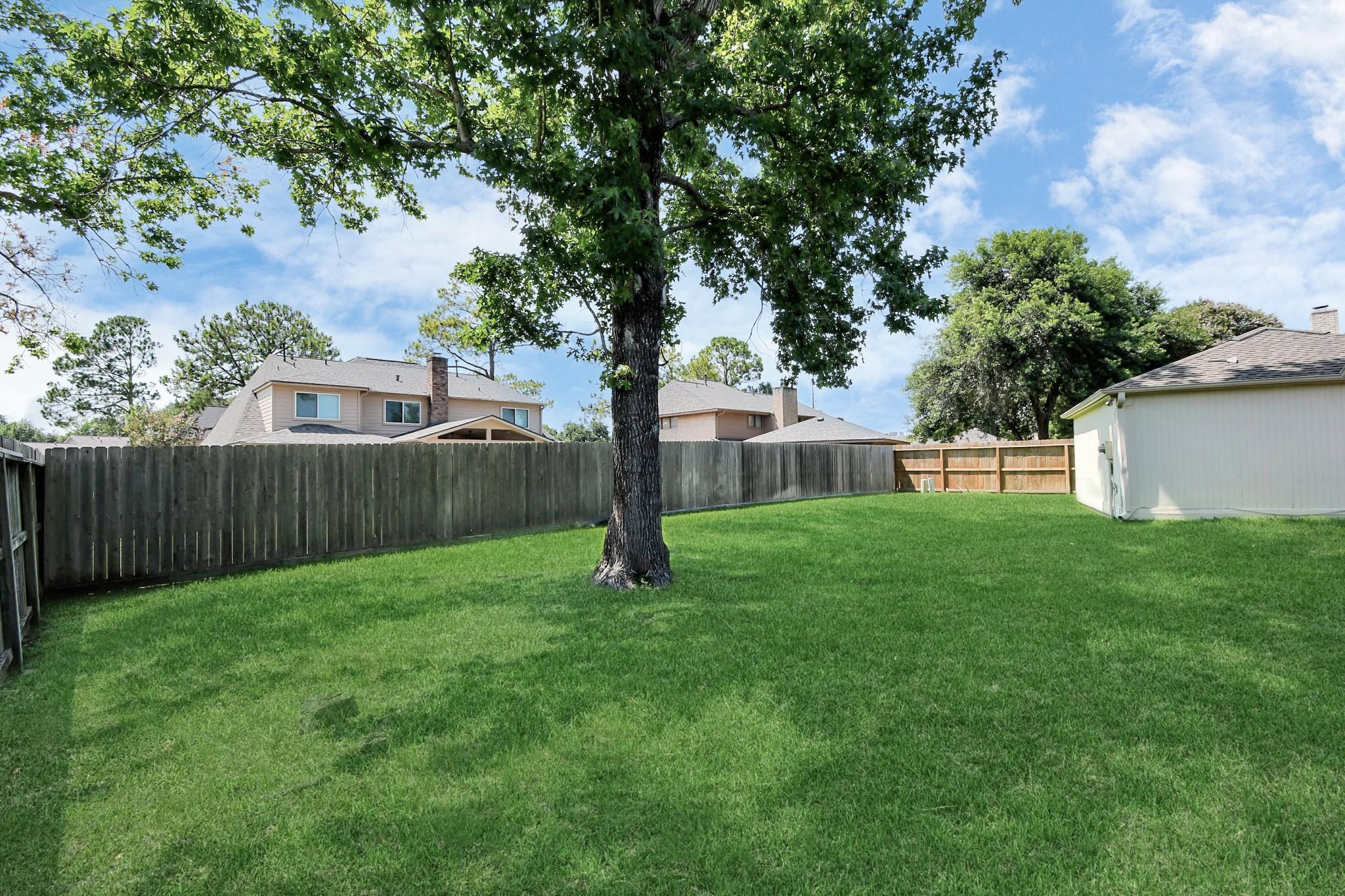 2514 Trailside Court