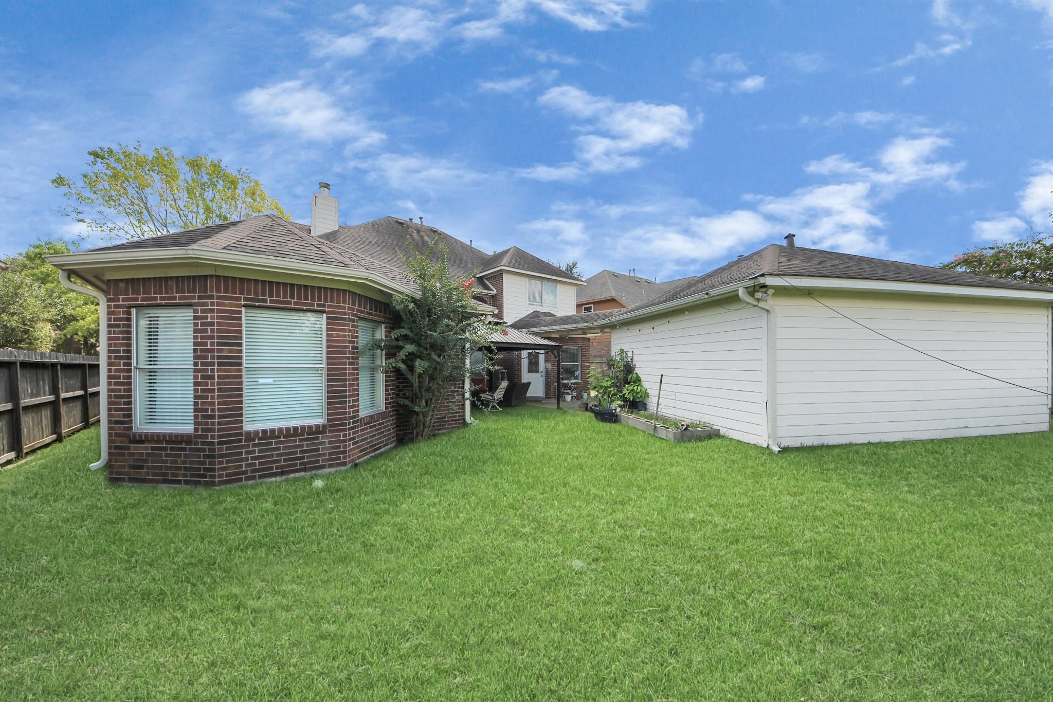 922 Bayhill Drive