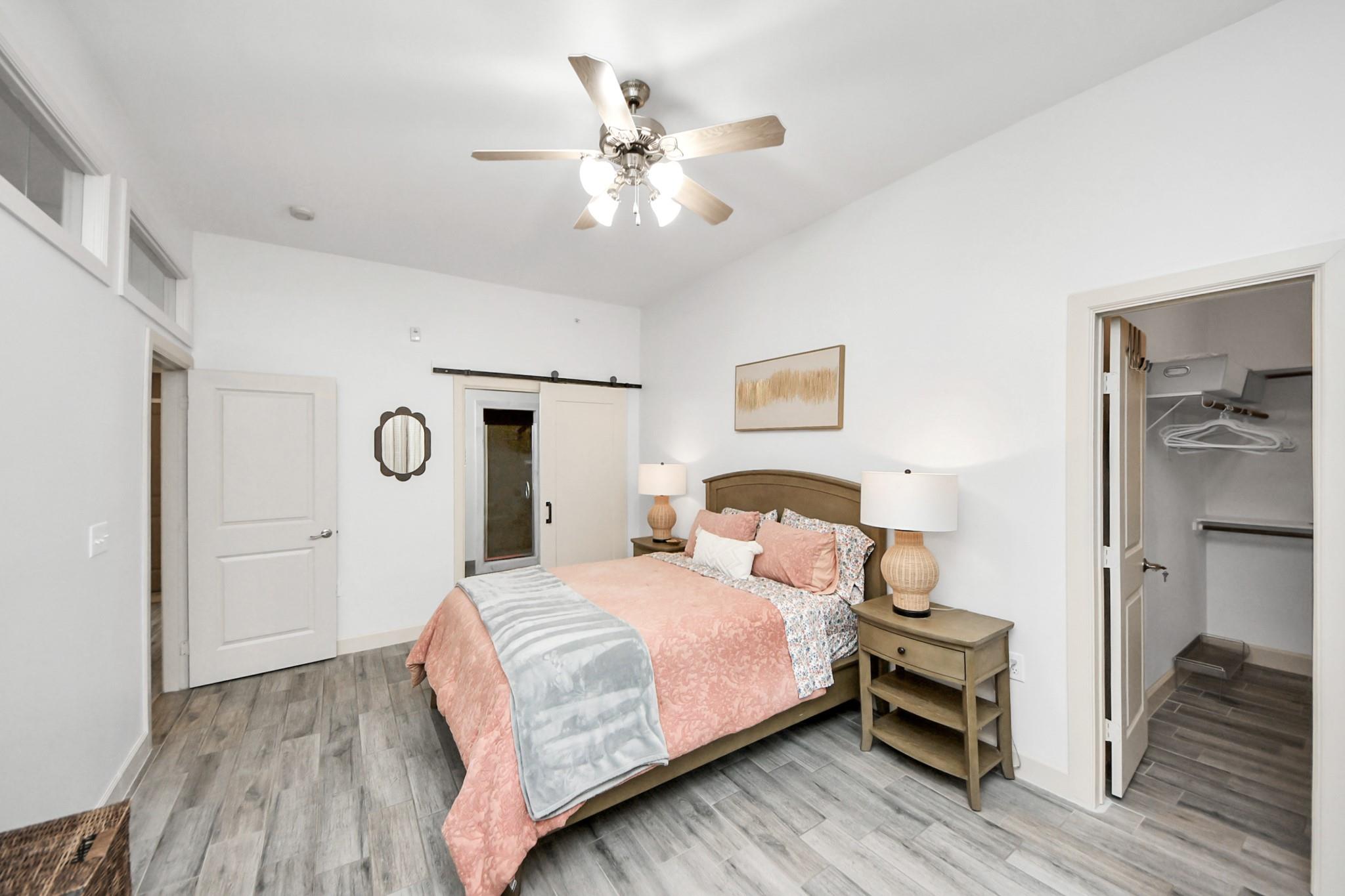 1900 Genesee Street # 204