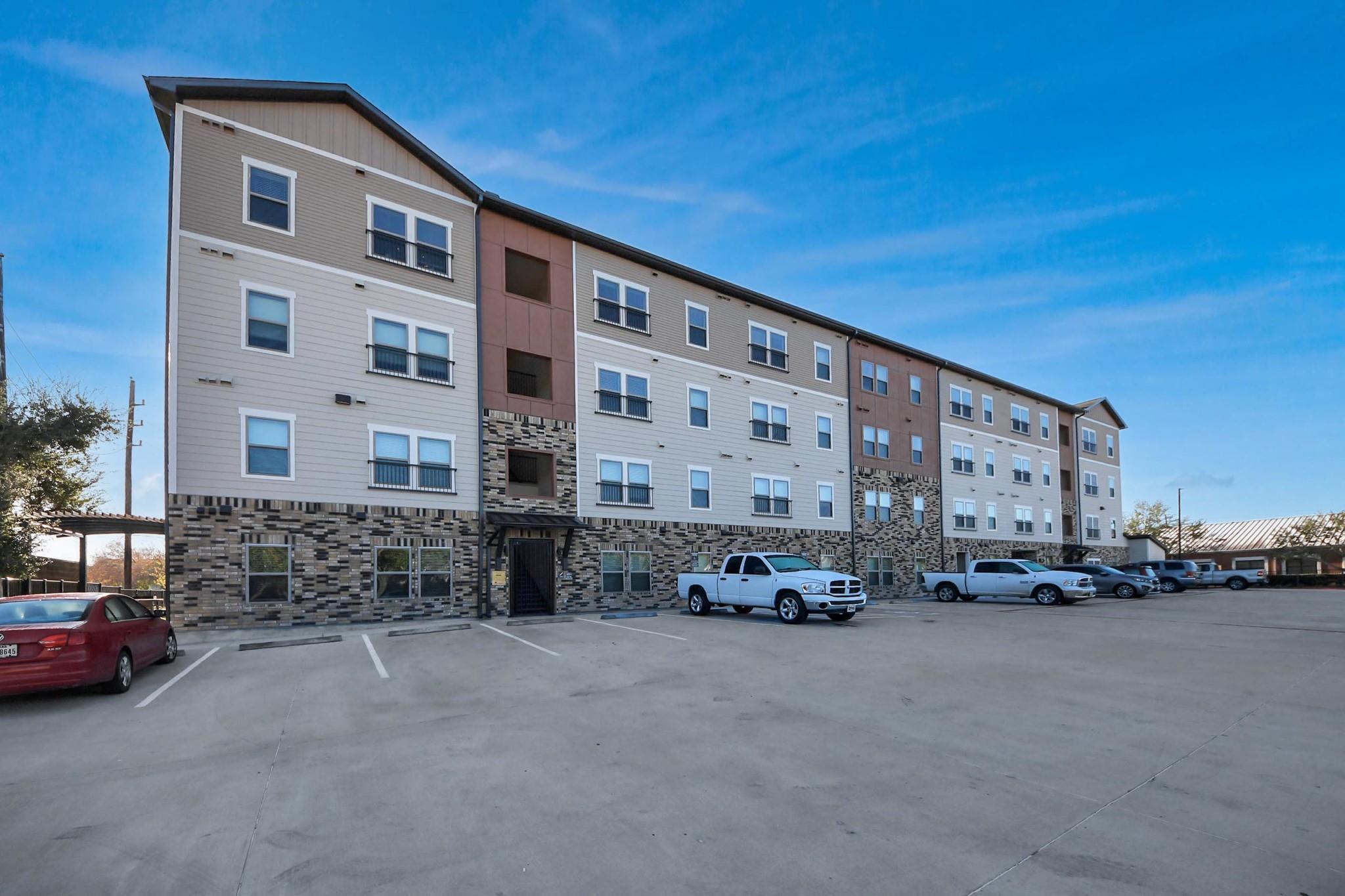 4639 Techniplex Drive # 1103