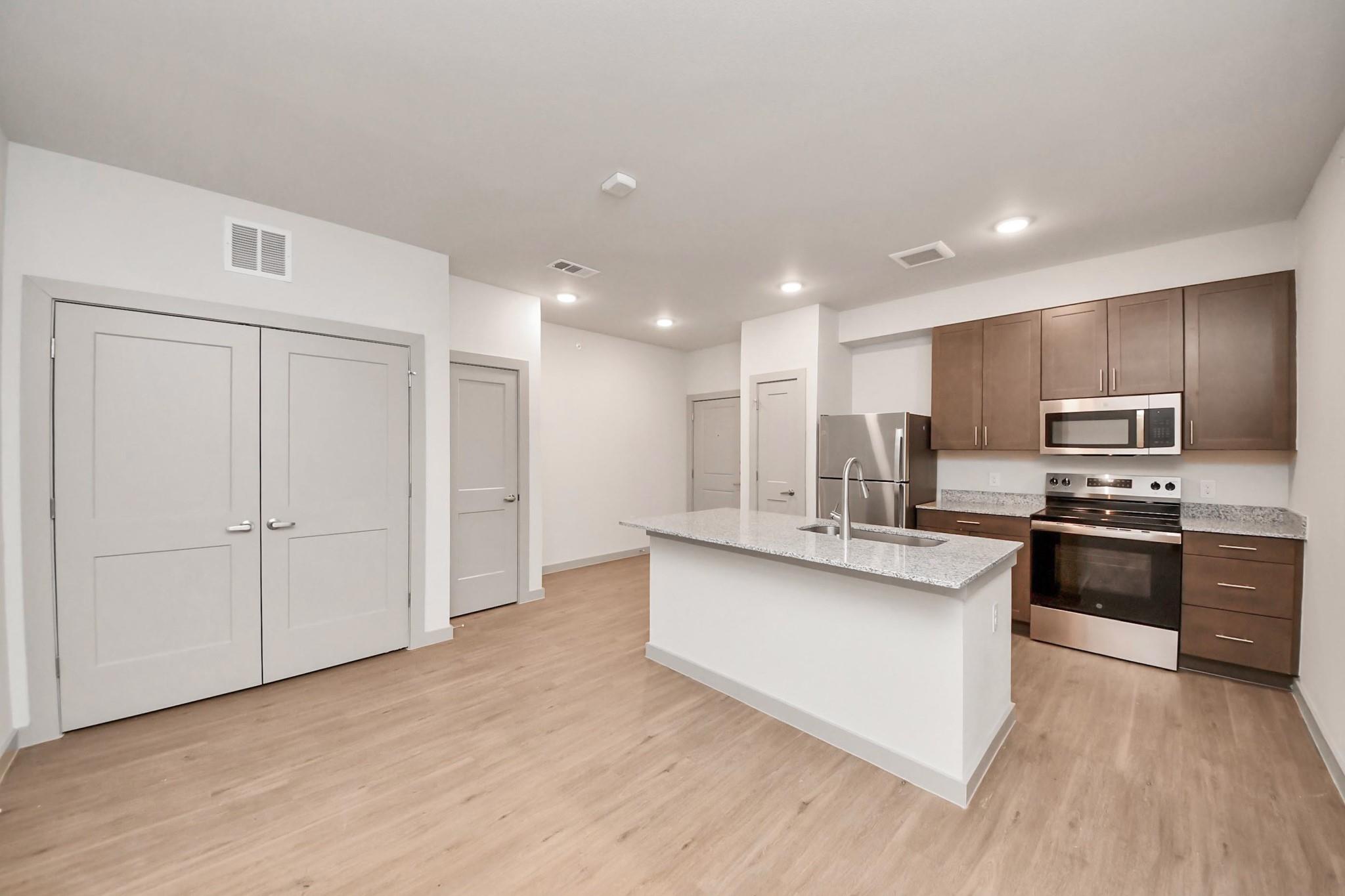 4639 Techniplex Drive # 1103