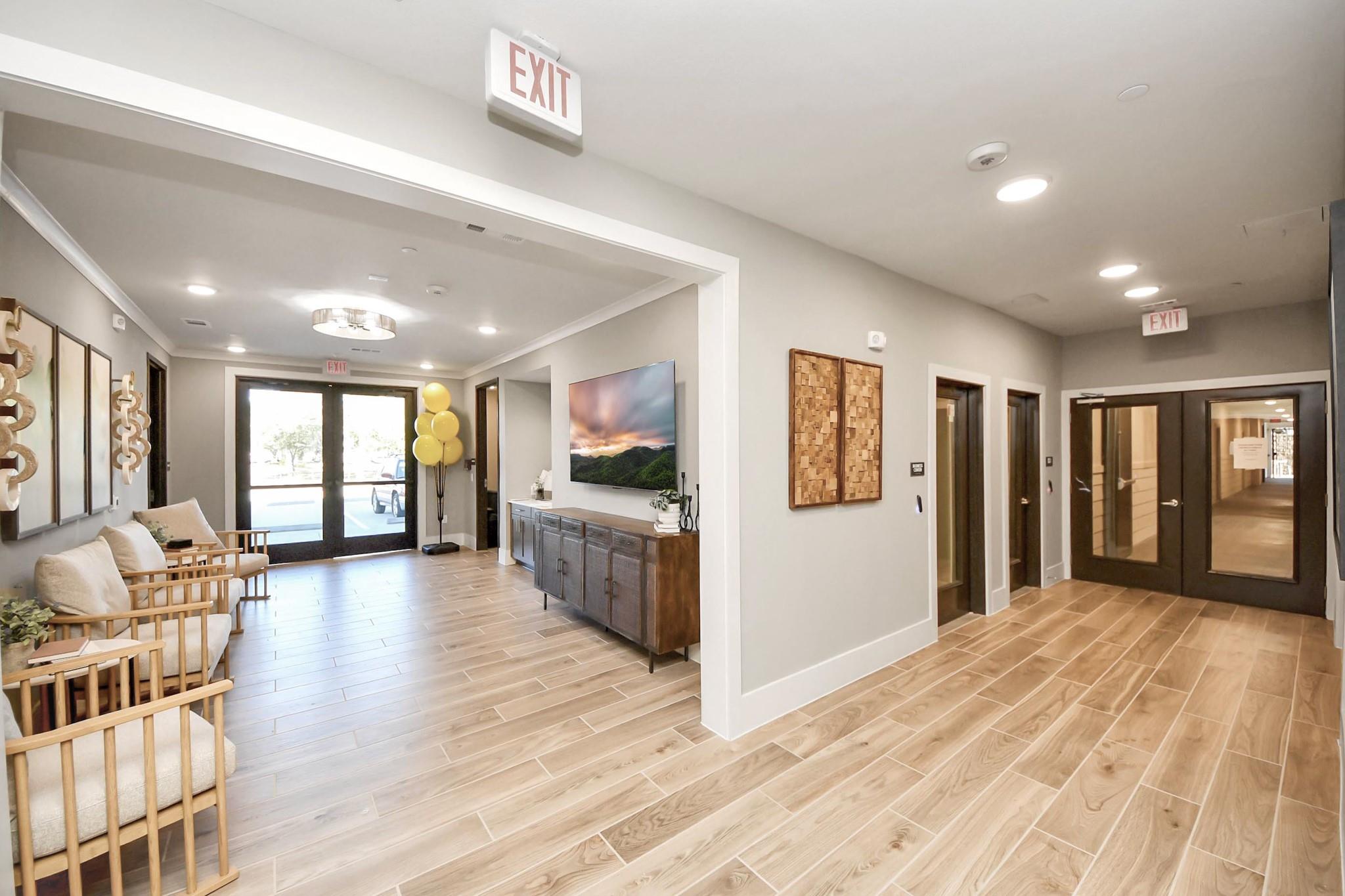 4639 Techniplex Drive # 1103