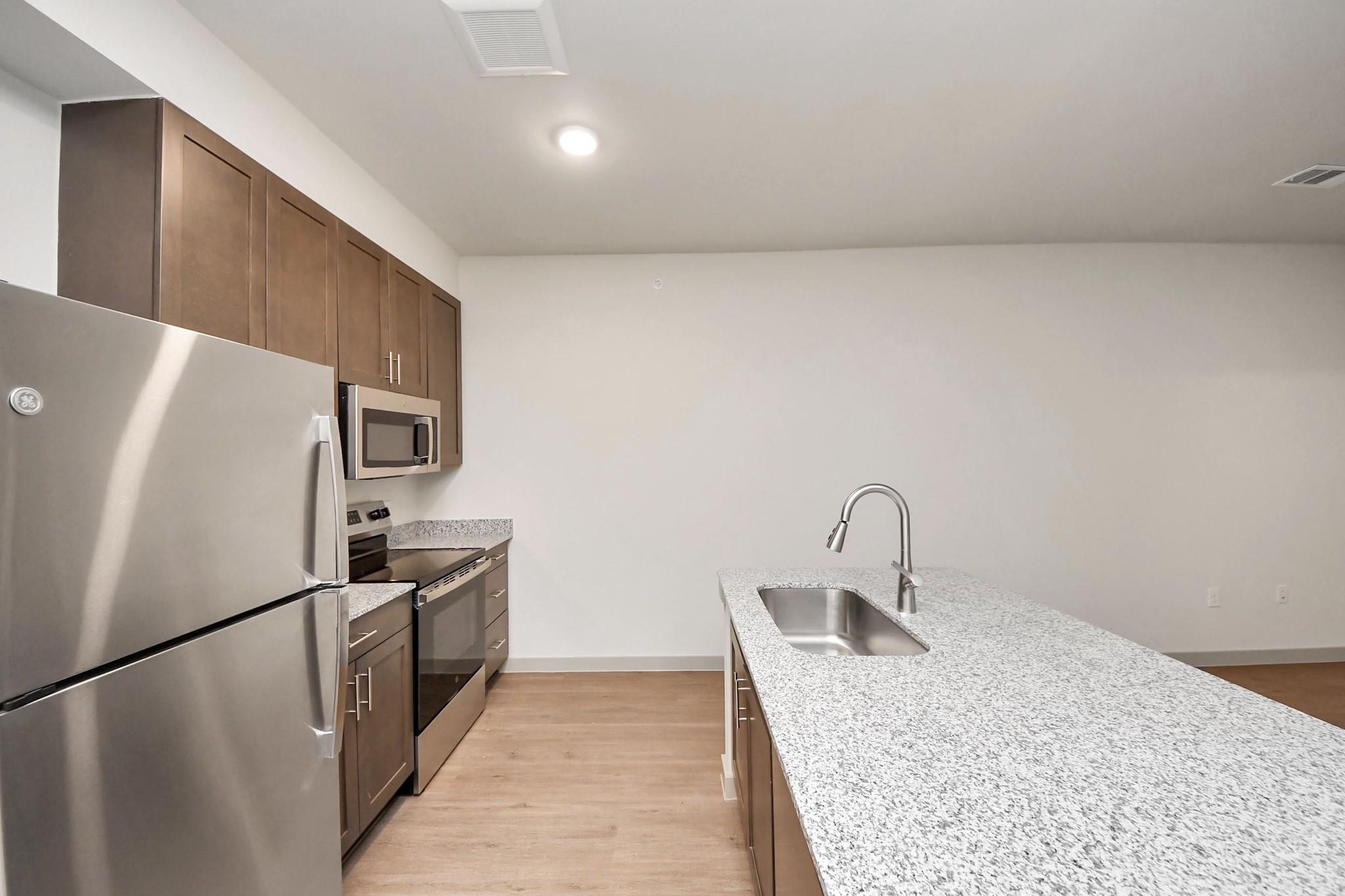 4639 Techniplex Drive # 1103